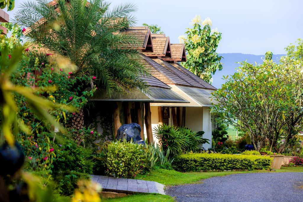 Resort Phukumhom Khao Yai 4*