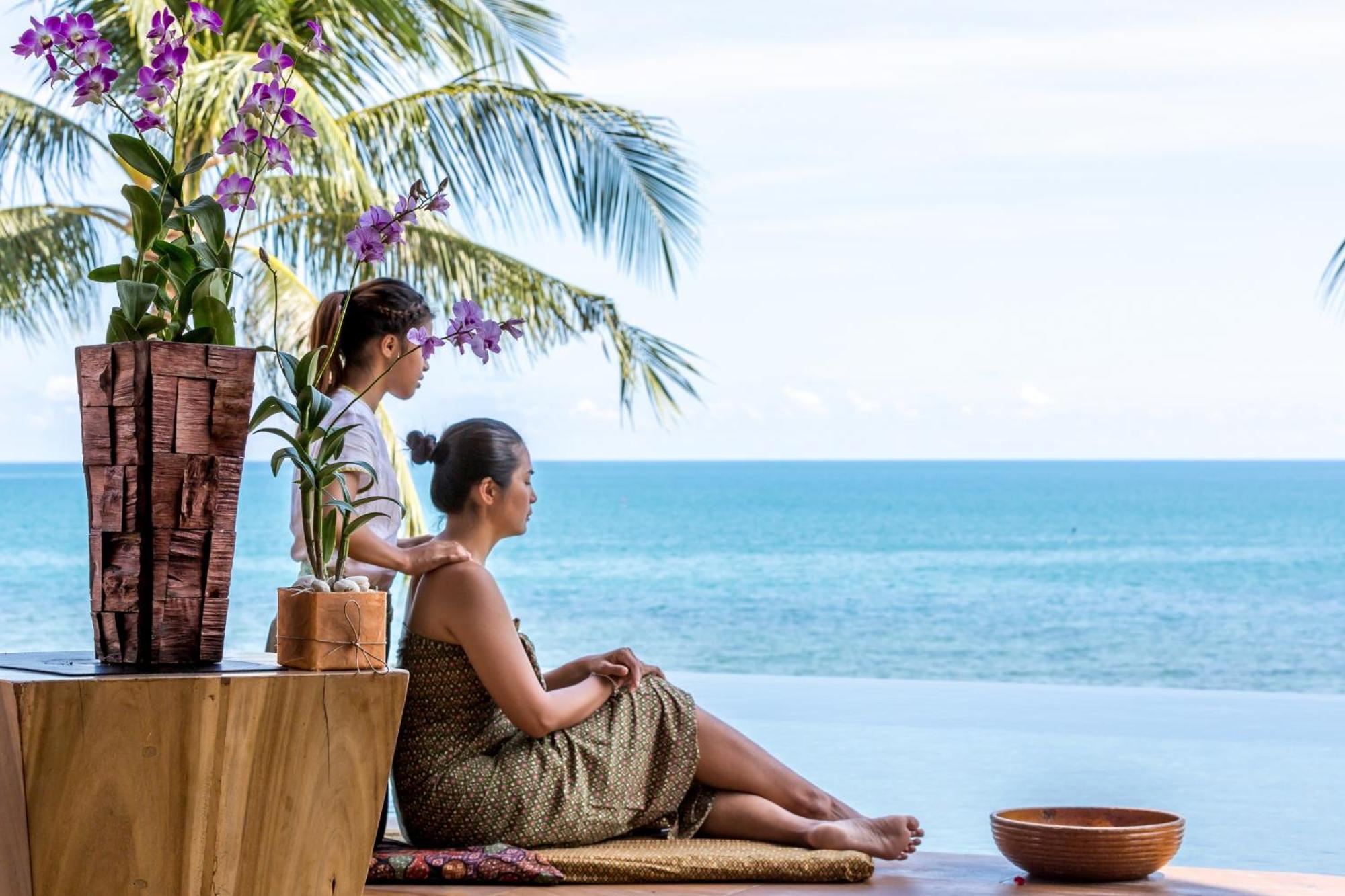 Dhevatara Beachfront *
