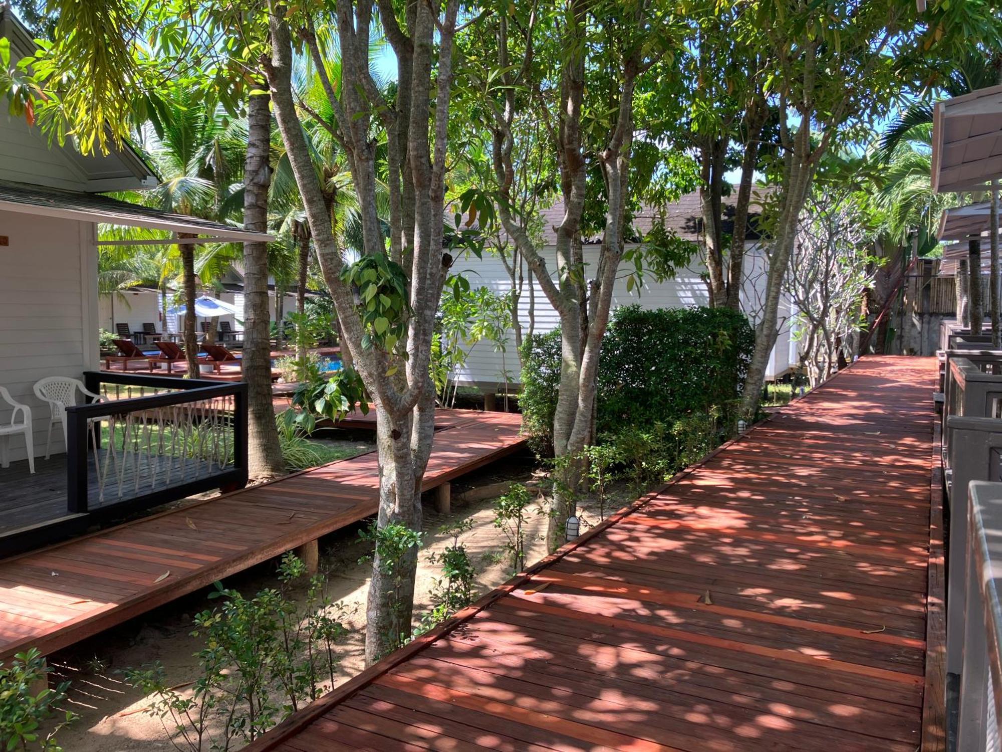 Resort Isle Krabi-sha 3*