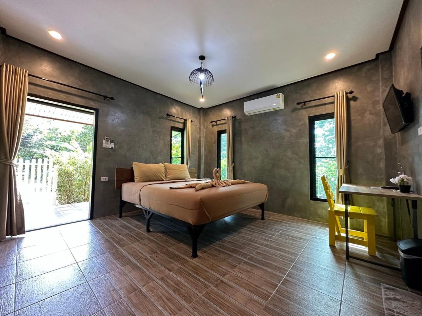 Hanoii House 3*