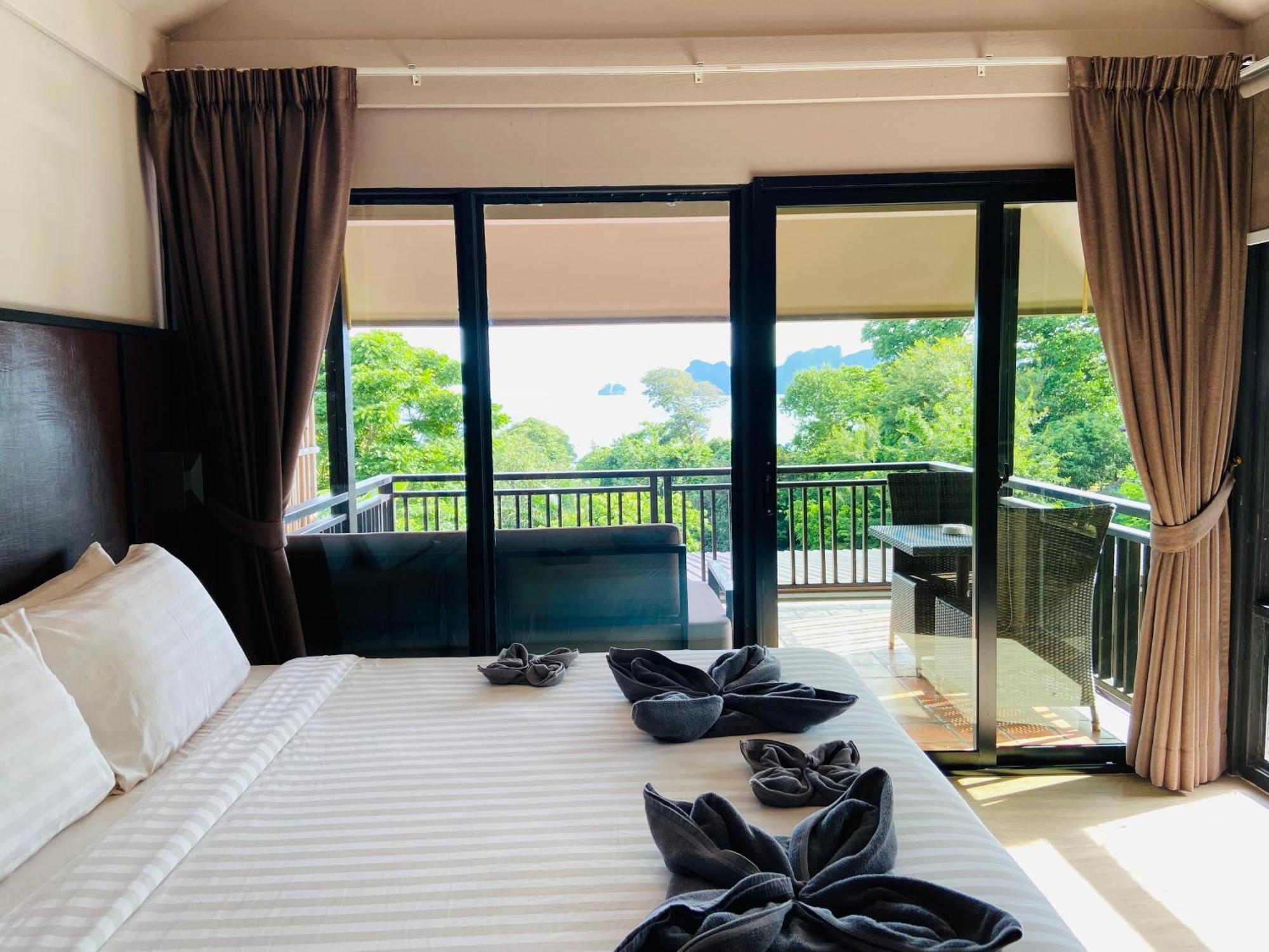Hip Seaview @ Phi Phi Don