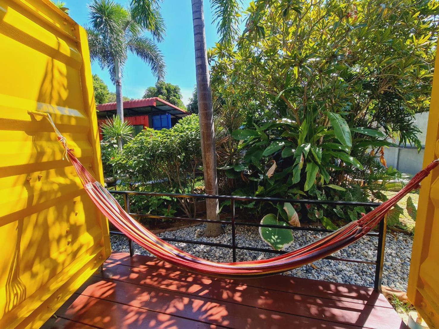 Resort Box At Pran Sam Roi Yot