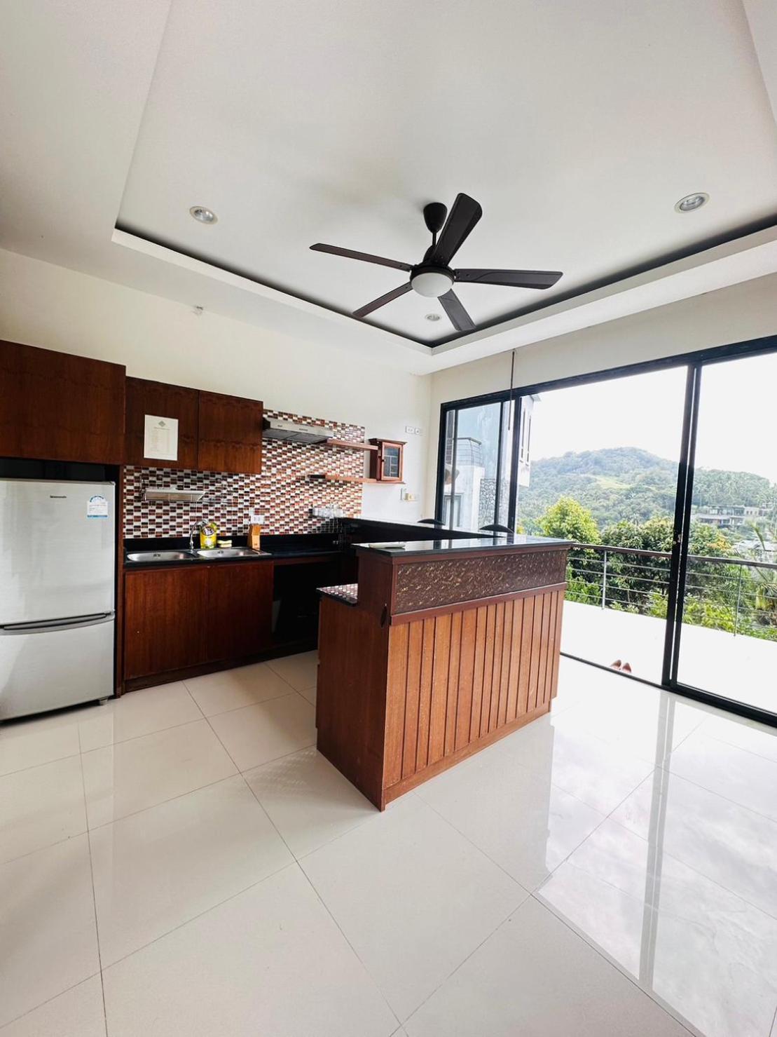 Scenery Sunrise Apartment Chaweng (Koh Samui)