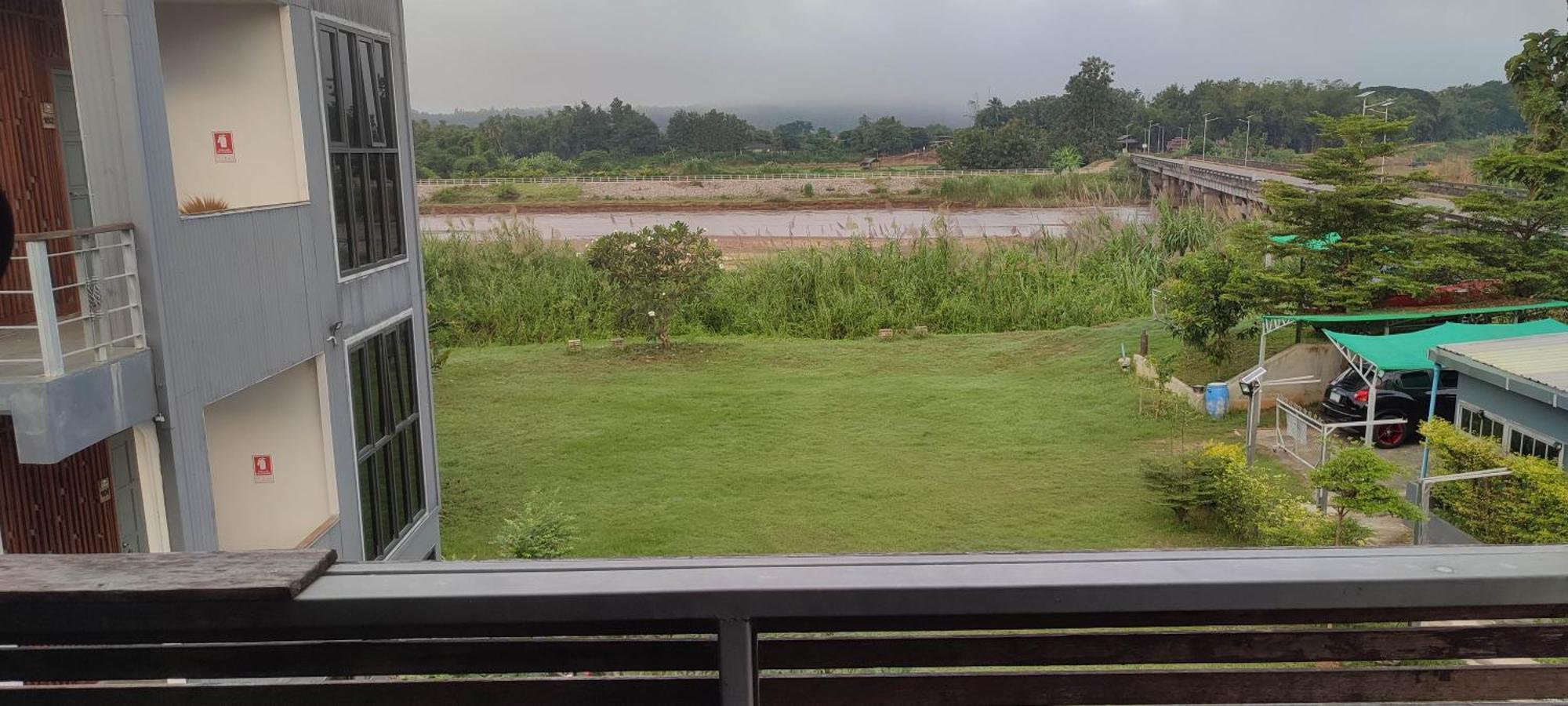 Dream Riverside * Mae Sariang