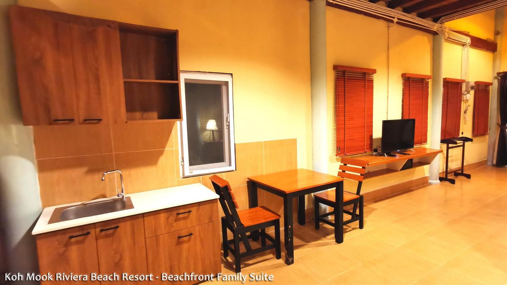 Riviera Resort 3*