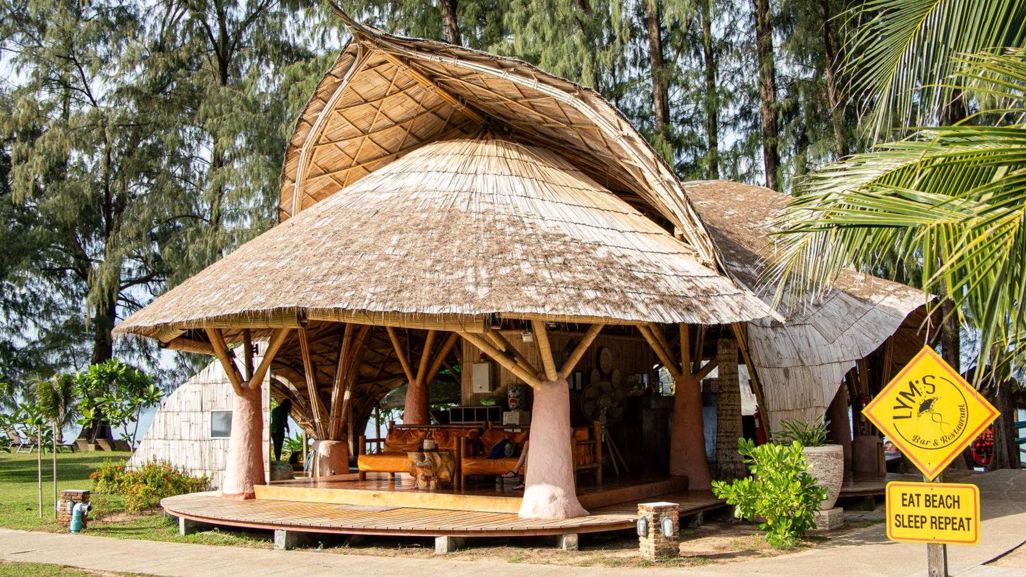 Long - Sha Extra Holiday park Koh Lanta