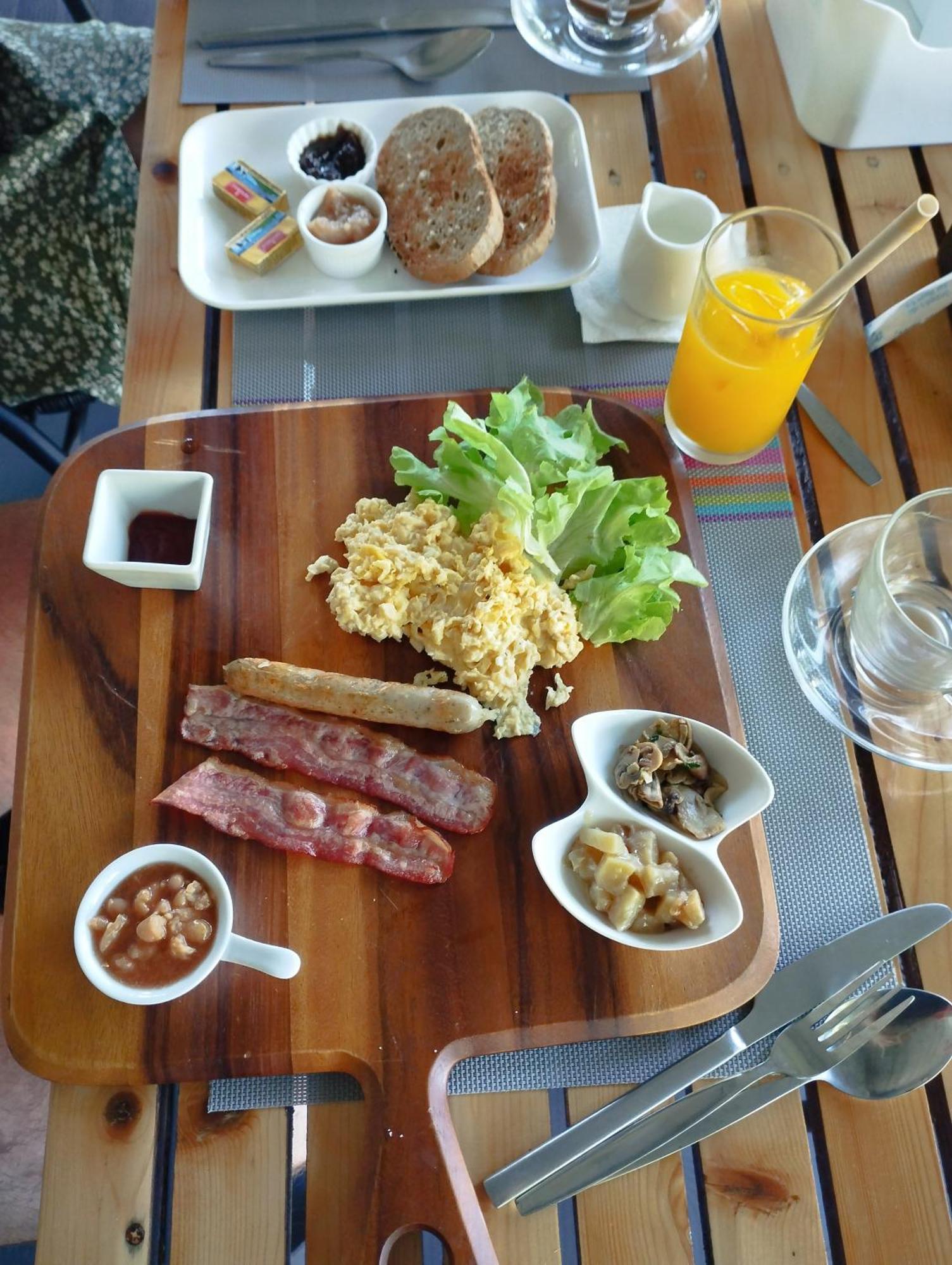 Lazy Republique Resort