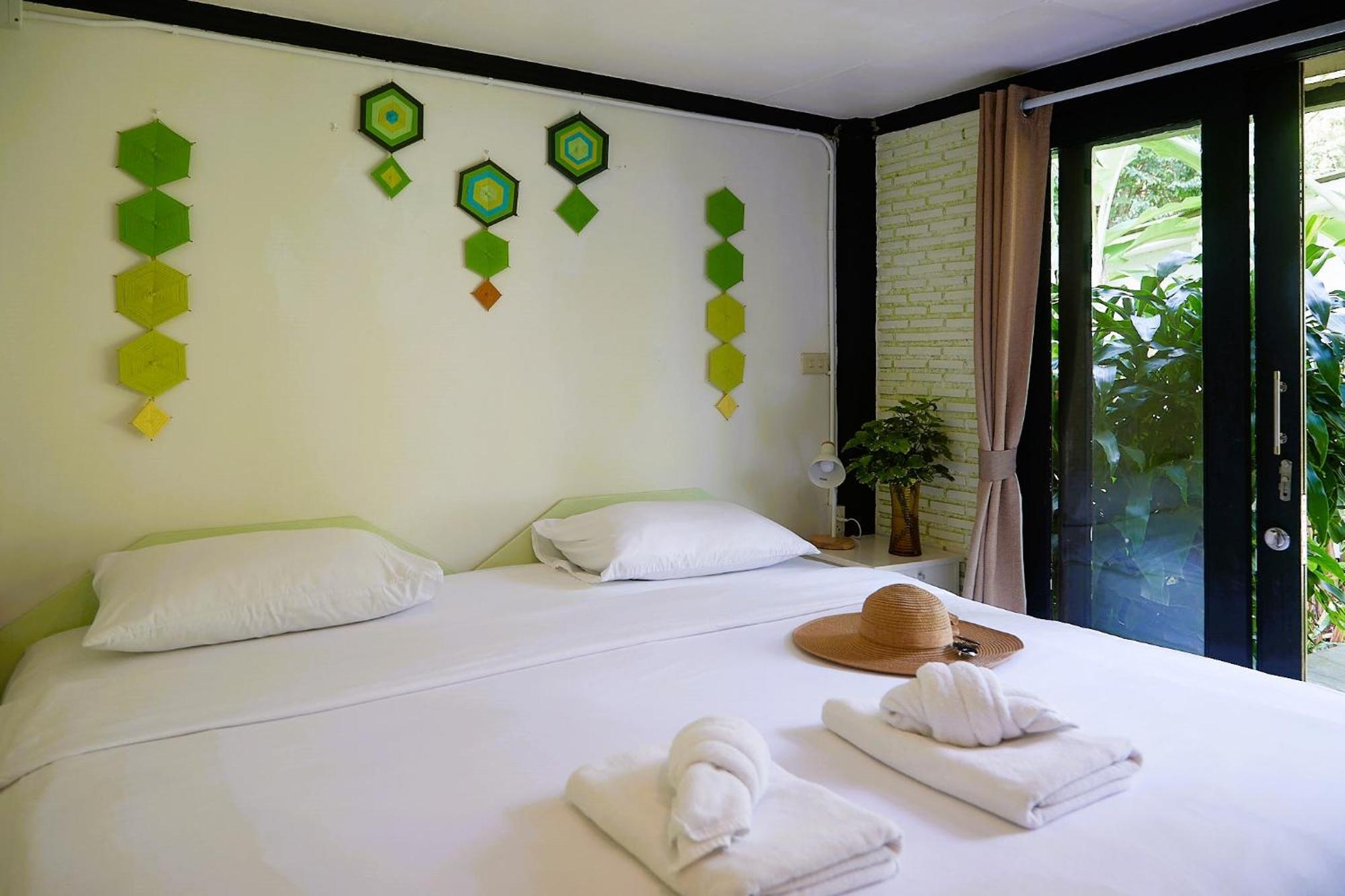 Wave-f Resort 3*
