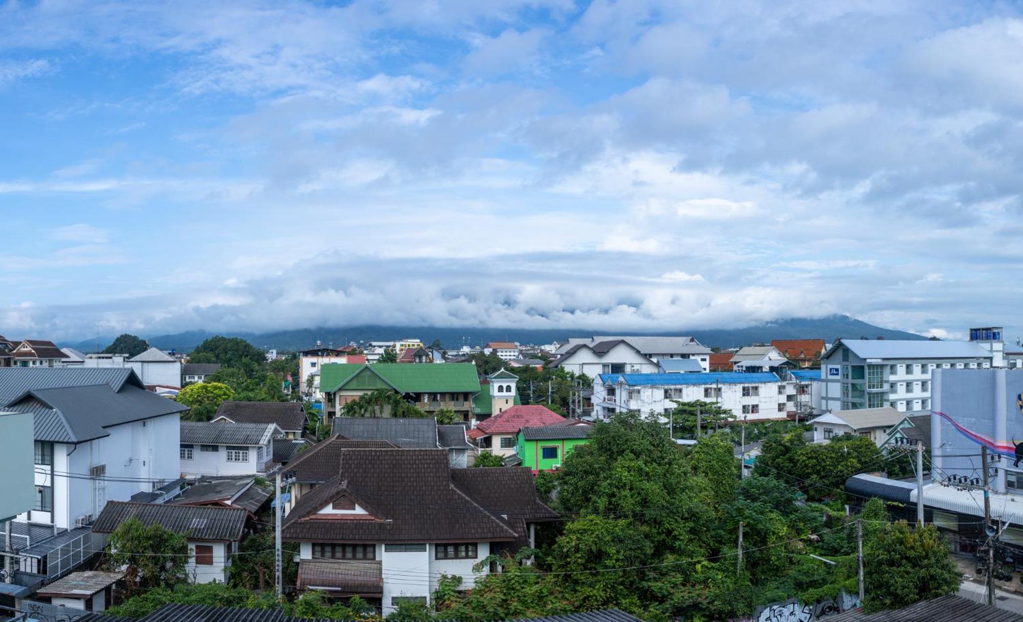 Apartamento Baan Sinkaew Chiangmai *