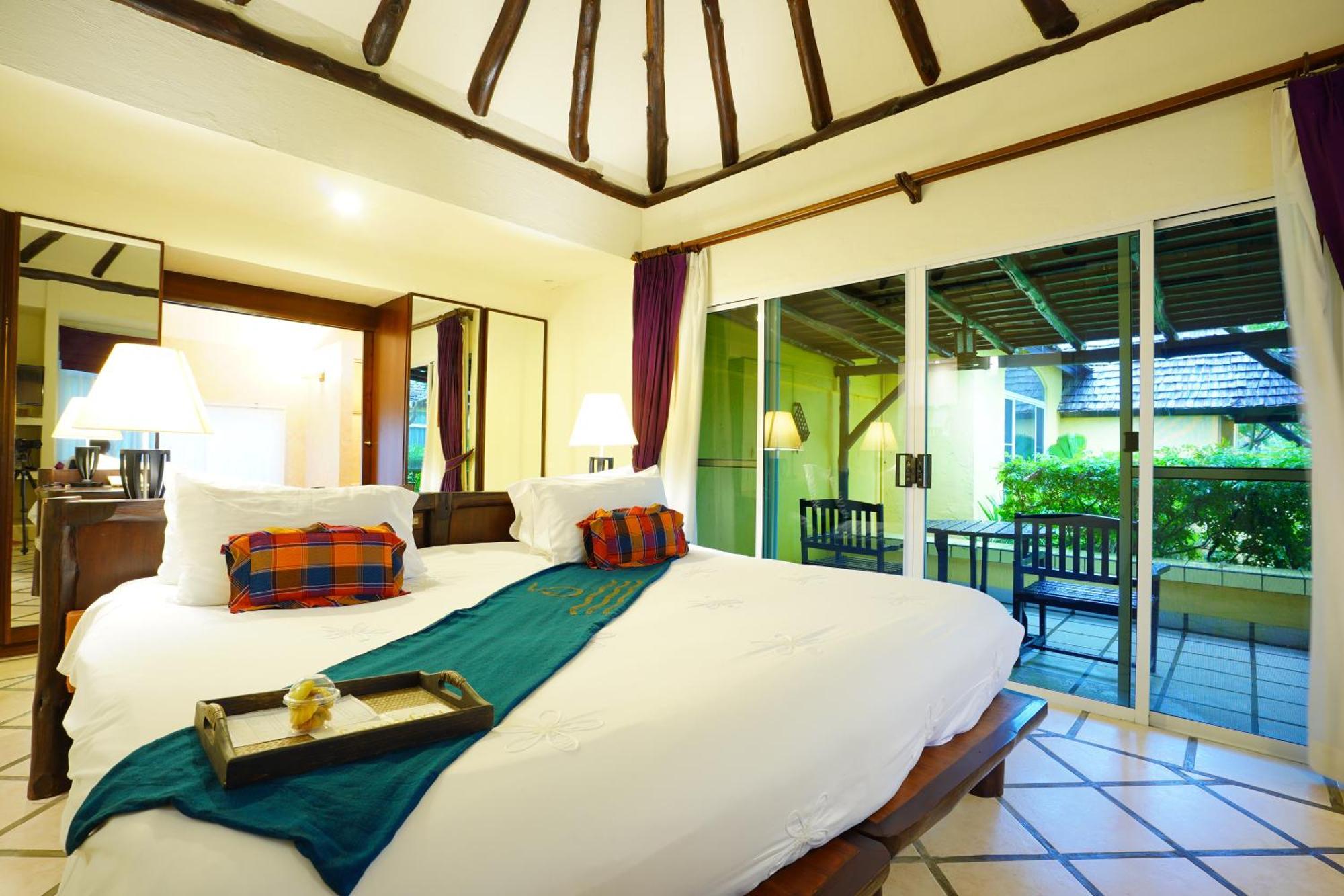 Davinia Resort HHQ