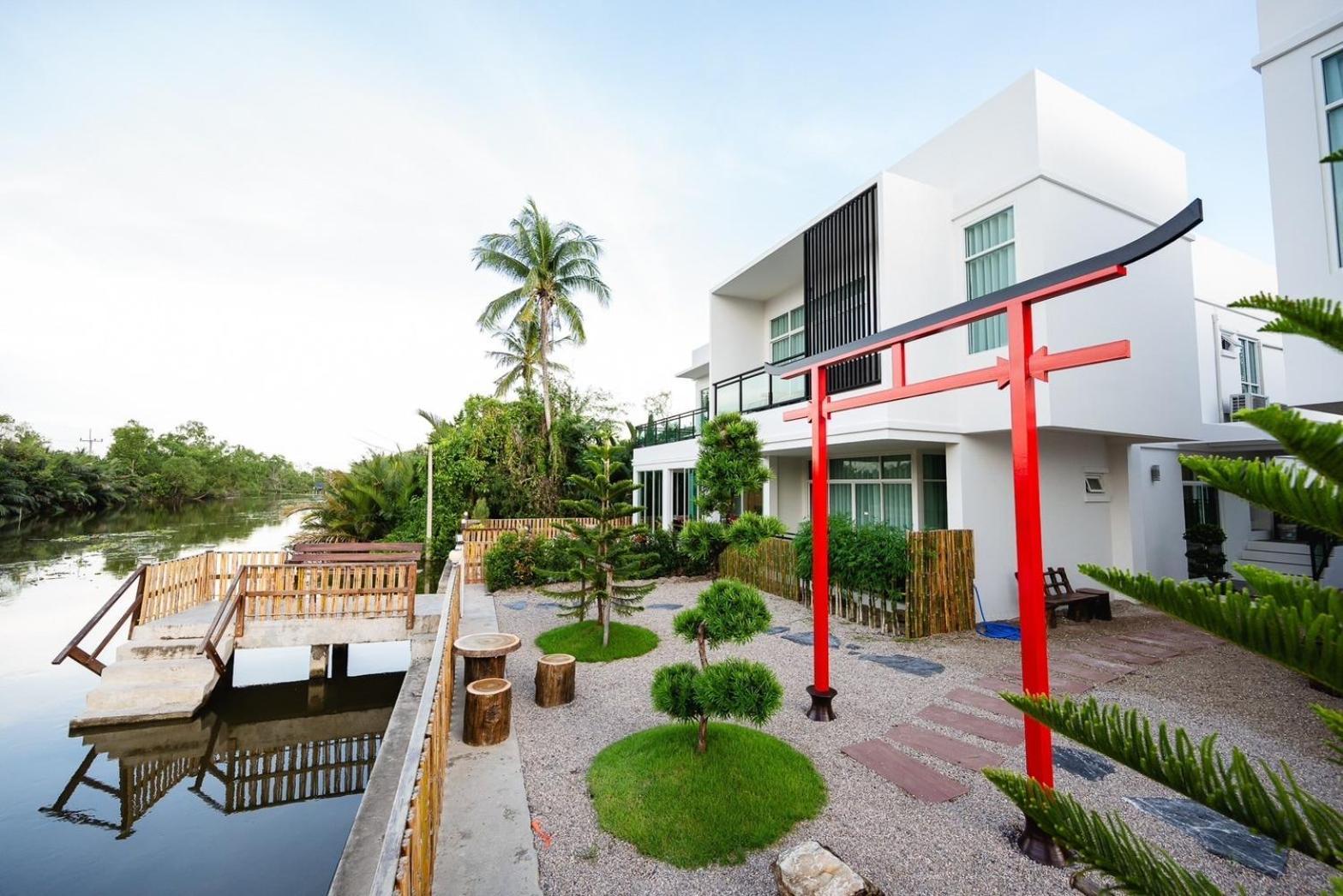 Yunoya Riverside 5*
