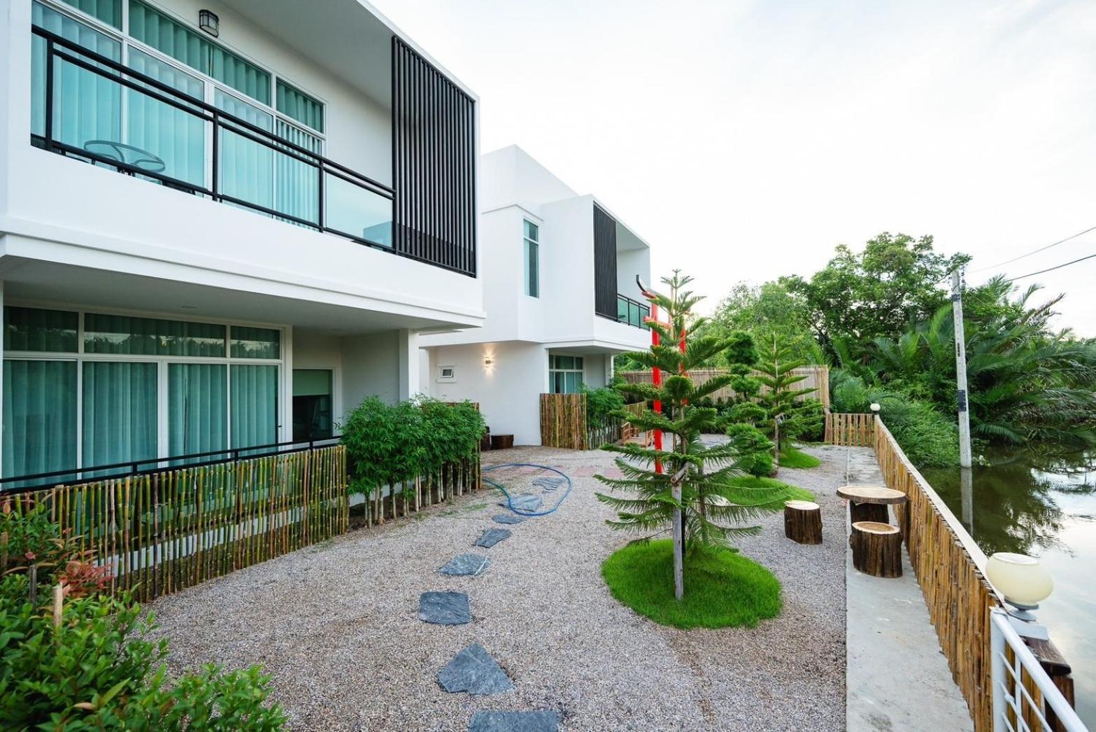 Yunoya Riverside Hotel Samut Songkhram