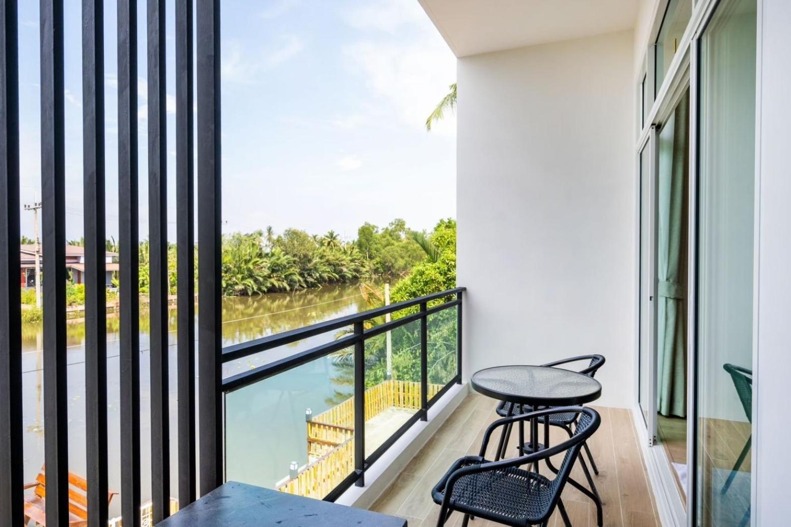 Hotel Yunoya Riverside