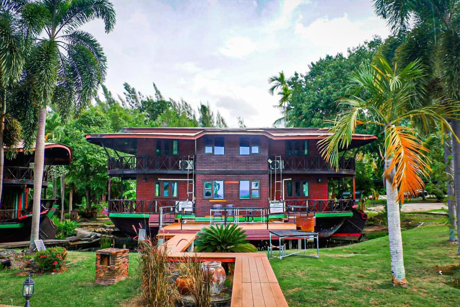 Kaengkrachan Boathouse Paradise 3* Kaeng Krachan