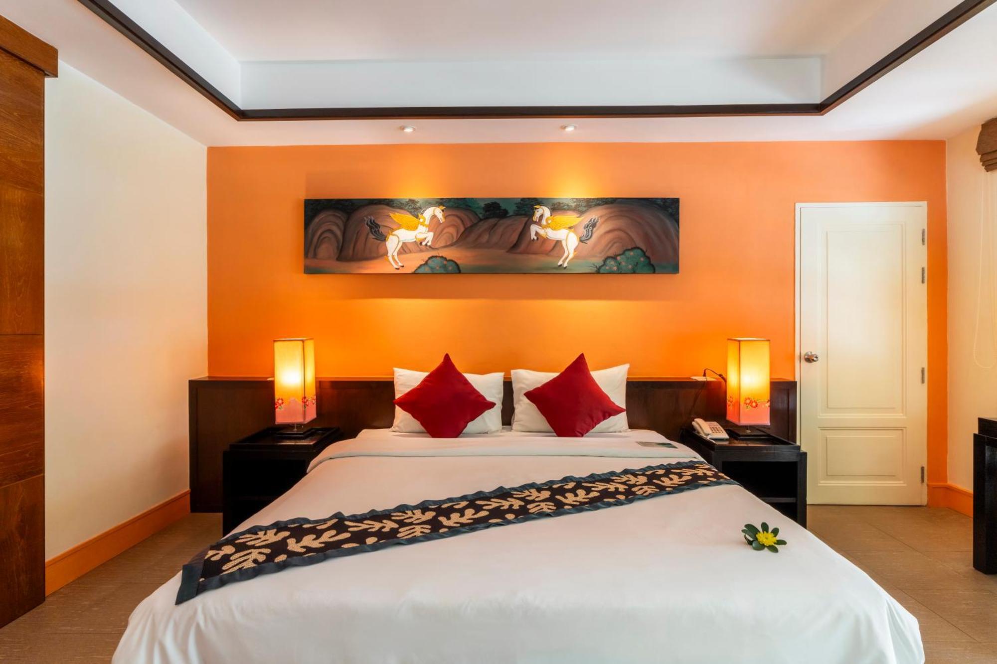 Baan Khaolak