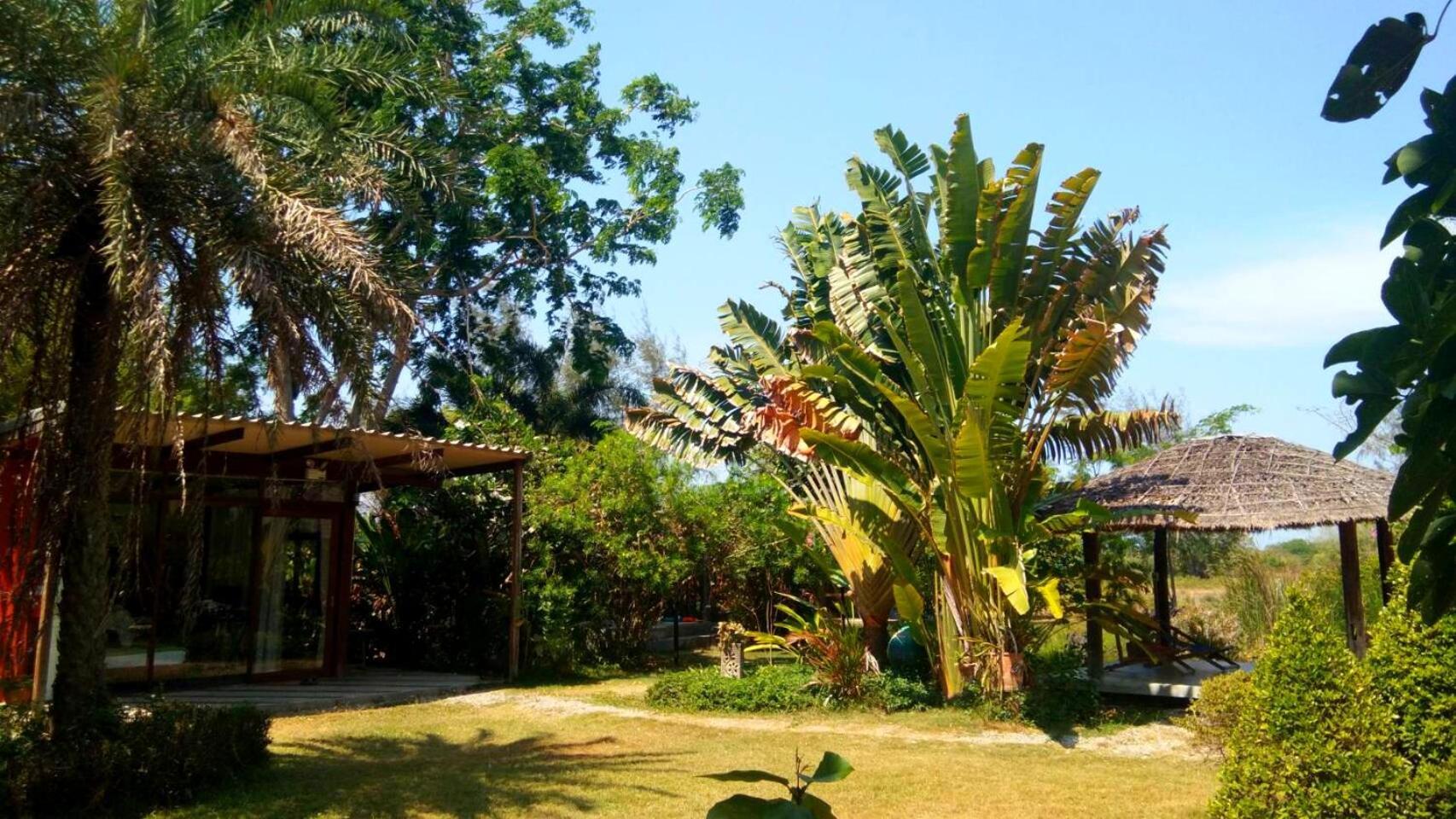 Ban Bang Bed & Breakfast