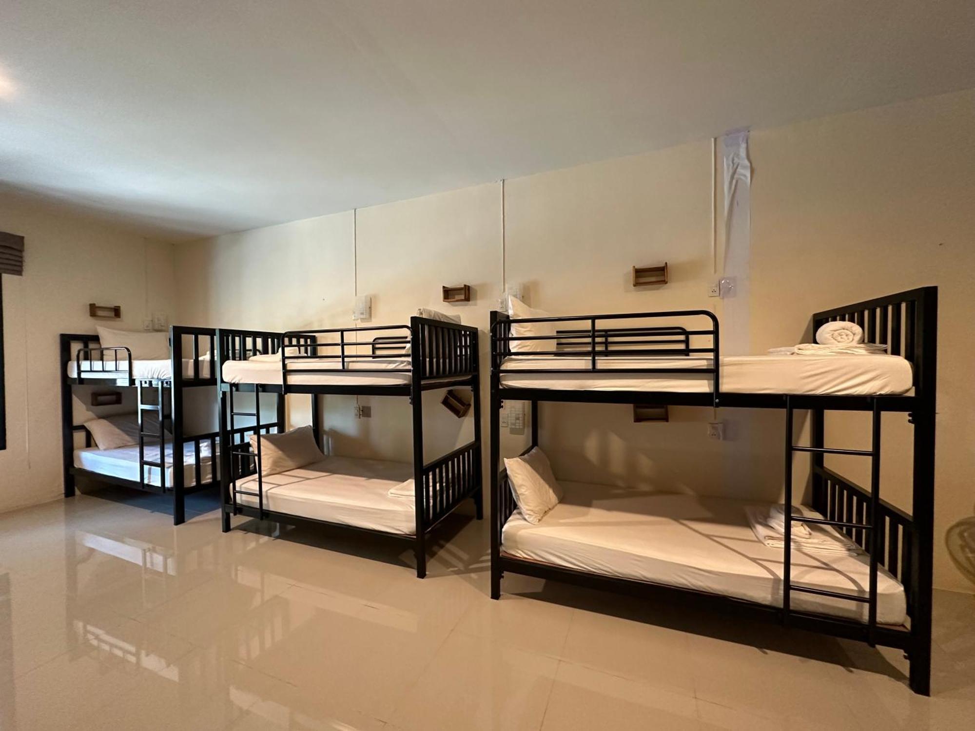 Hostel & *