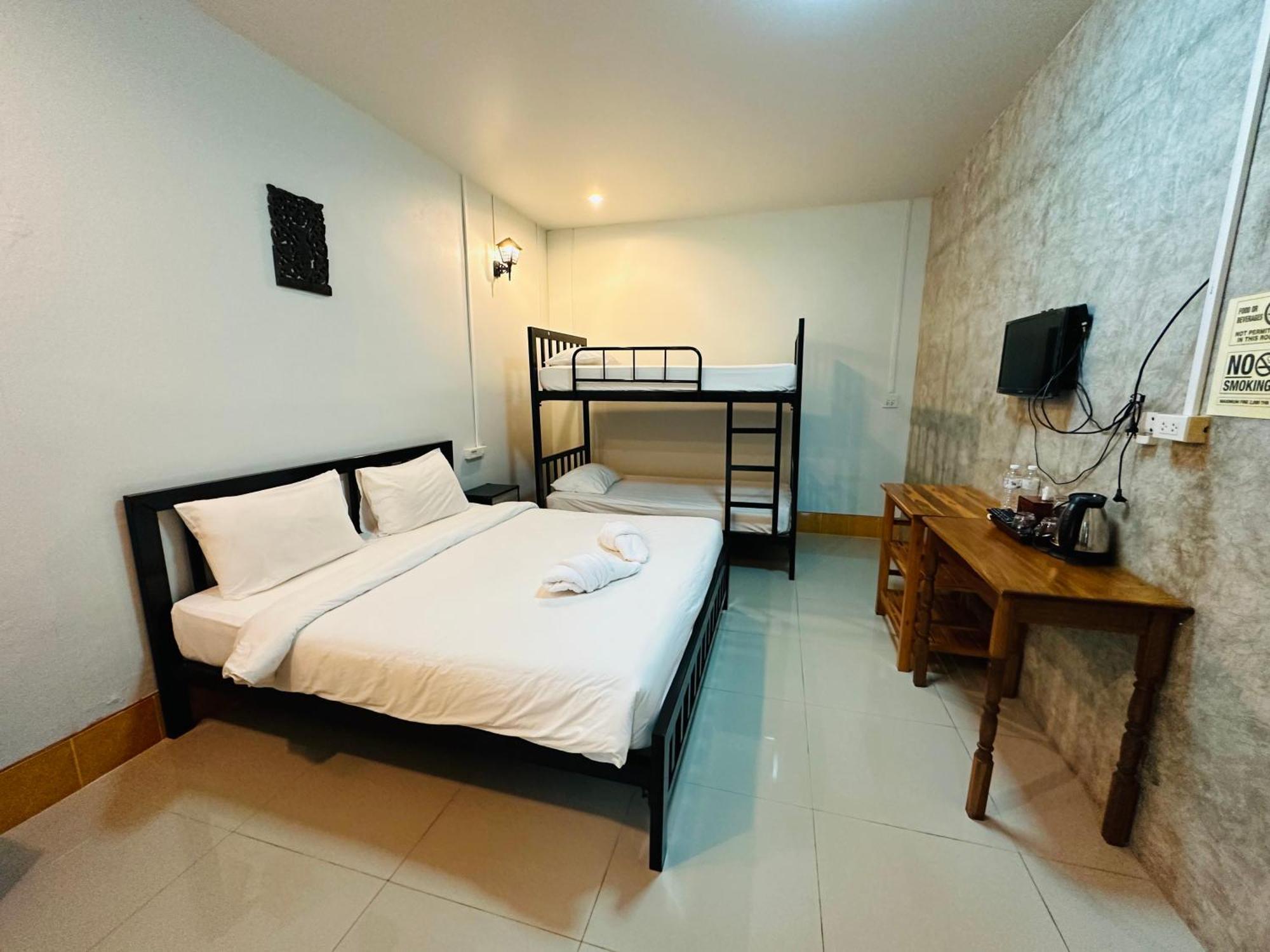 Hostel & *