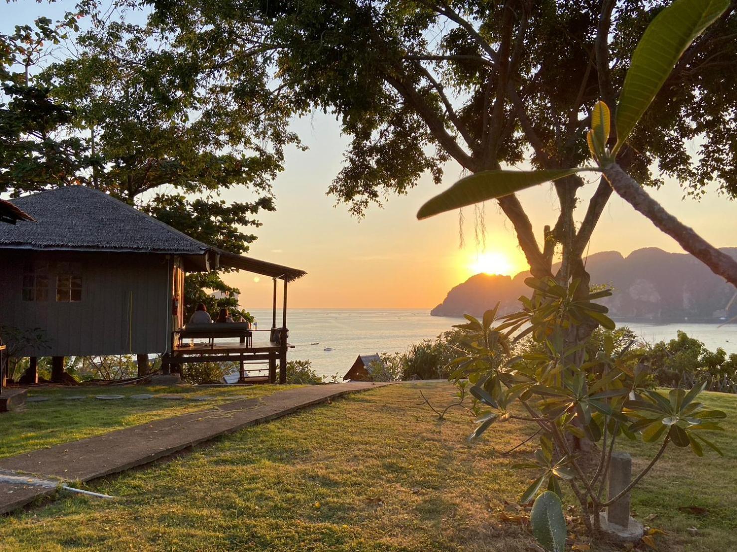 Resort Hip Seaview @ Phi Phi Don