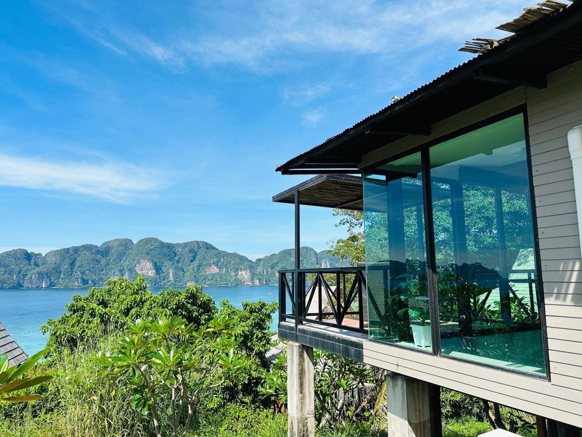 Hip Seaview @ Resort