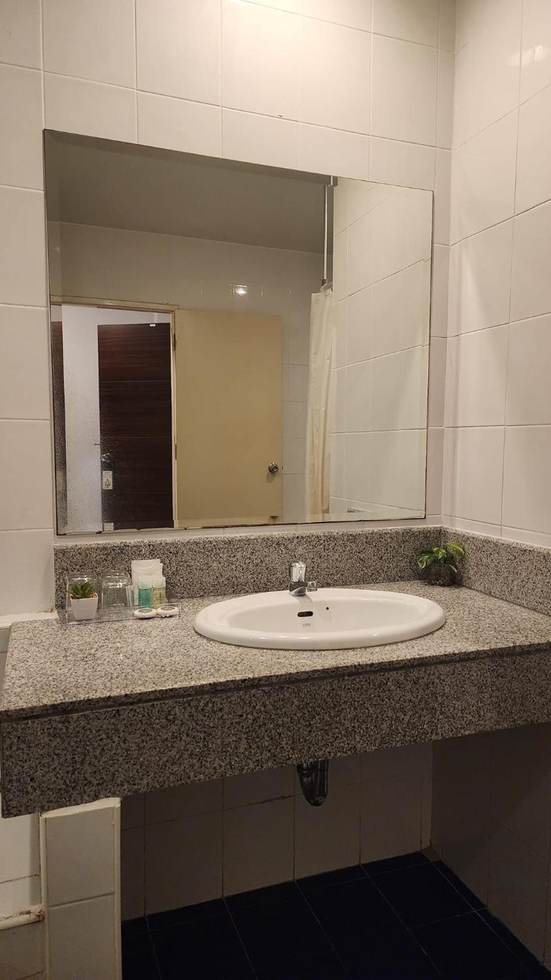 Albergue Irest Ao Nang