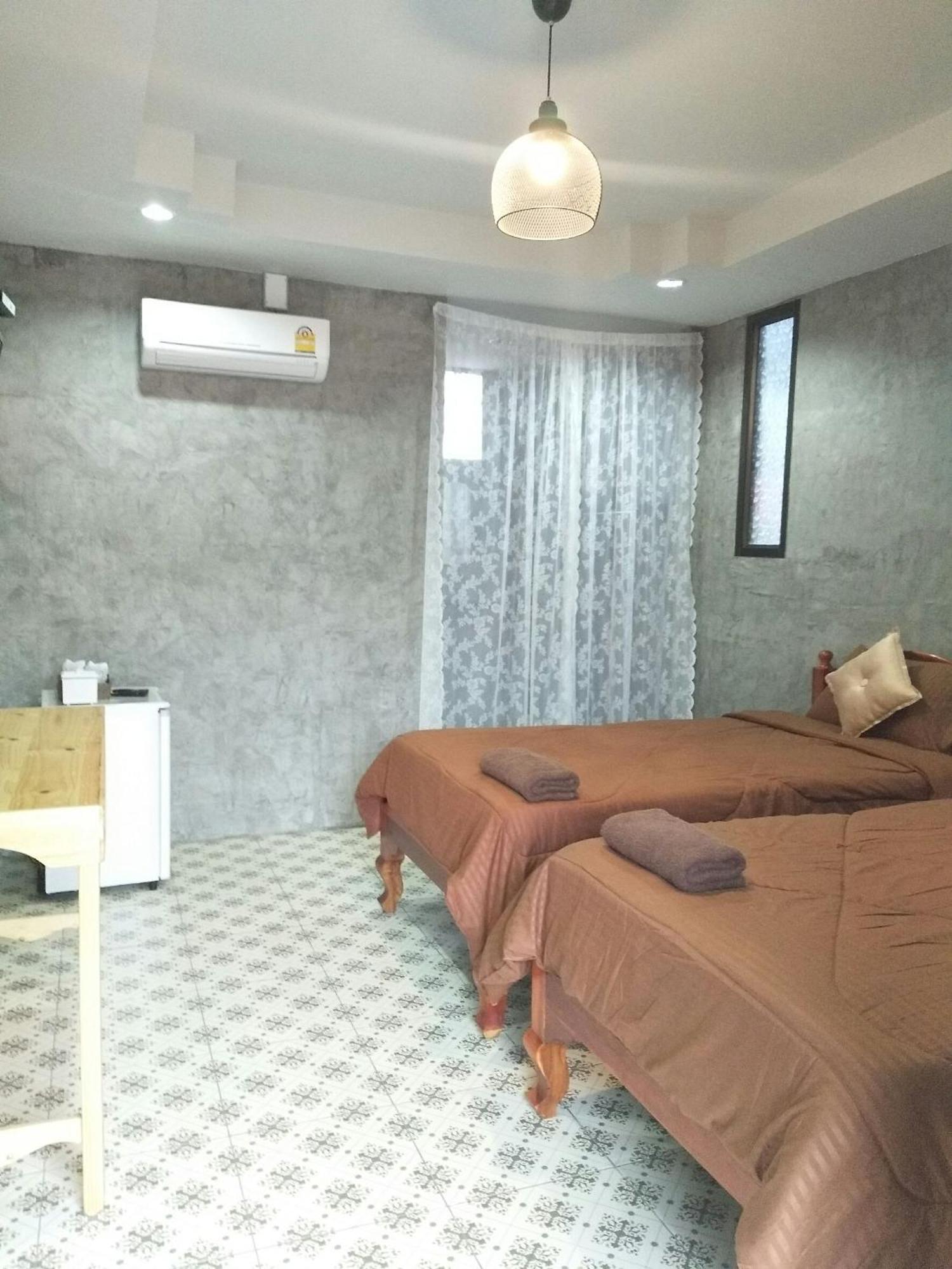 Suchanaree@laemngop Resort Trat