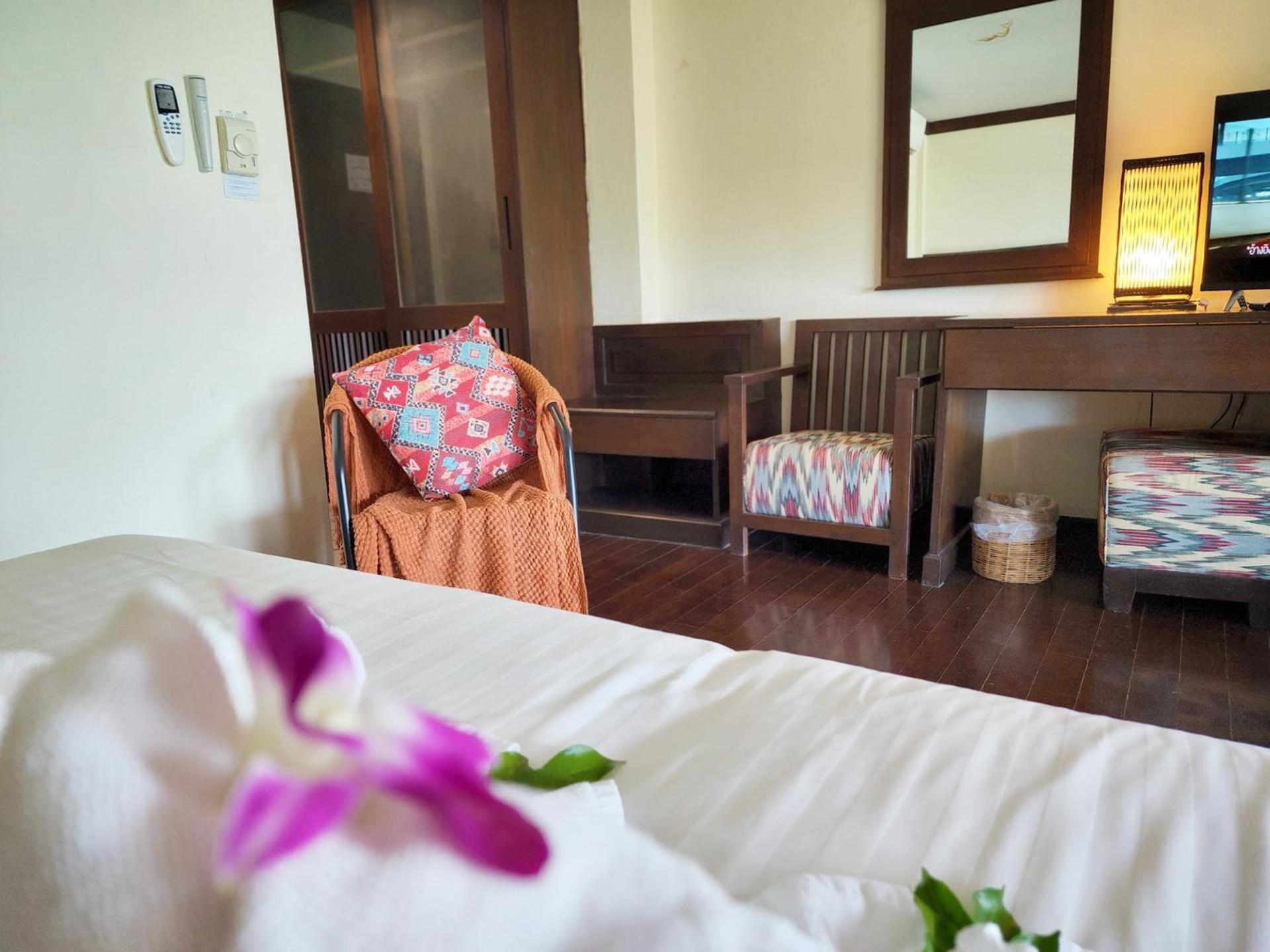 Lanta Mermaid Boutique House Resort
