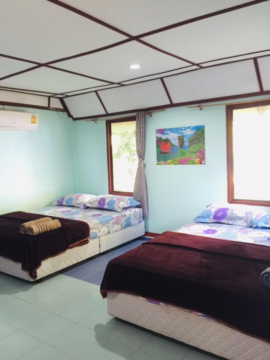 Racha Sunset Resort 2*