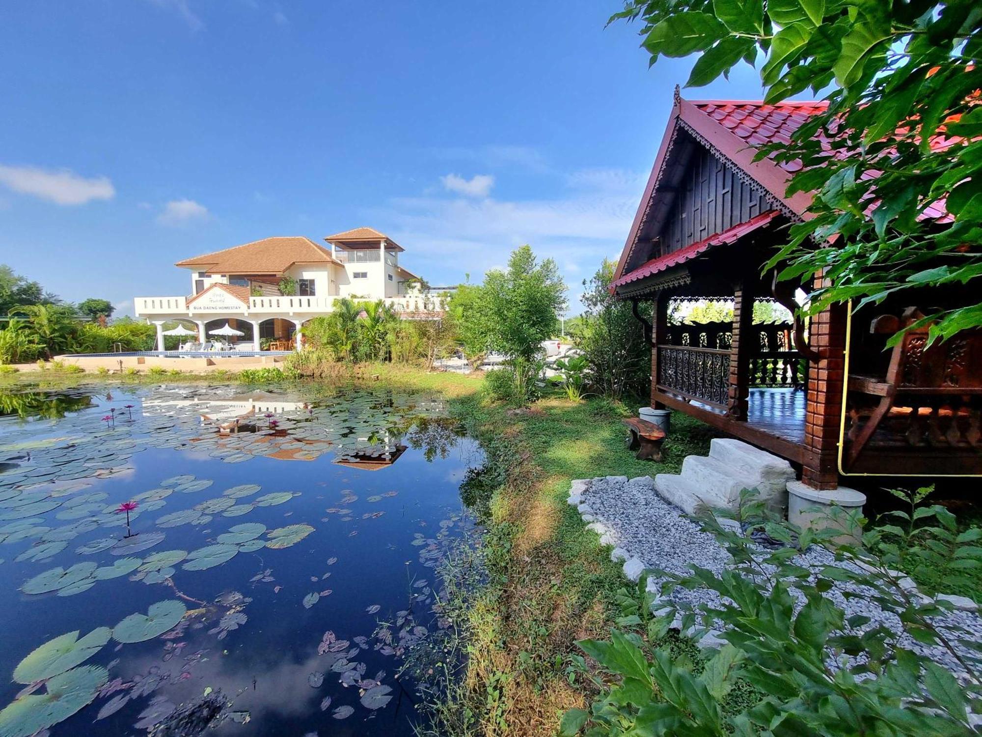 Resort Bua Daeng Kumphawapi