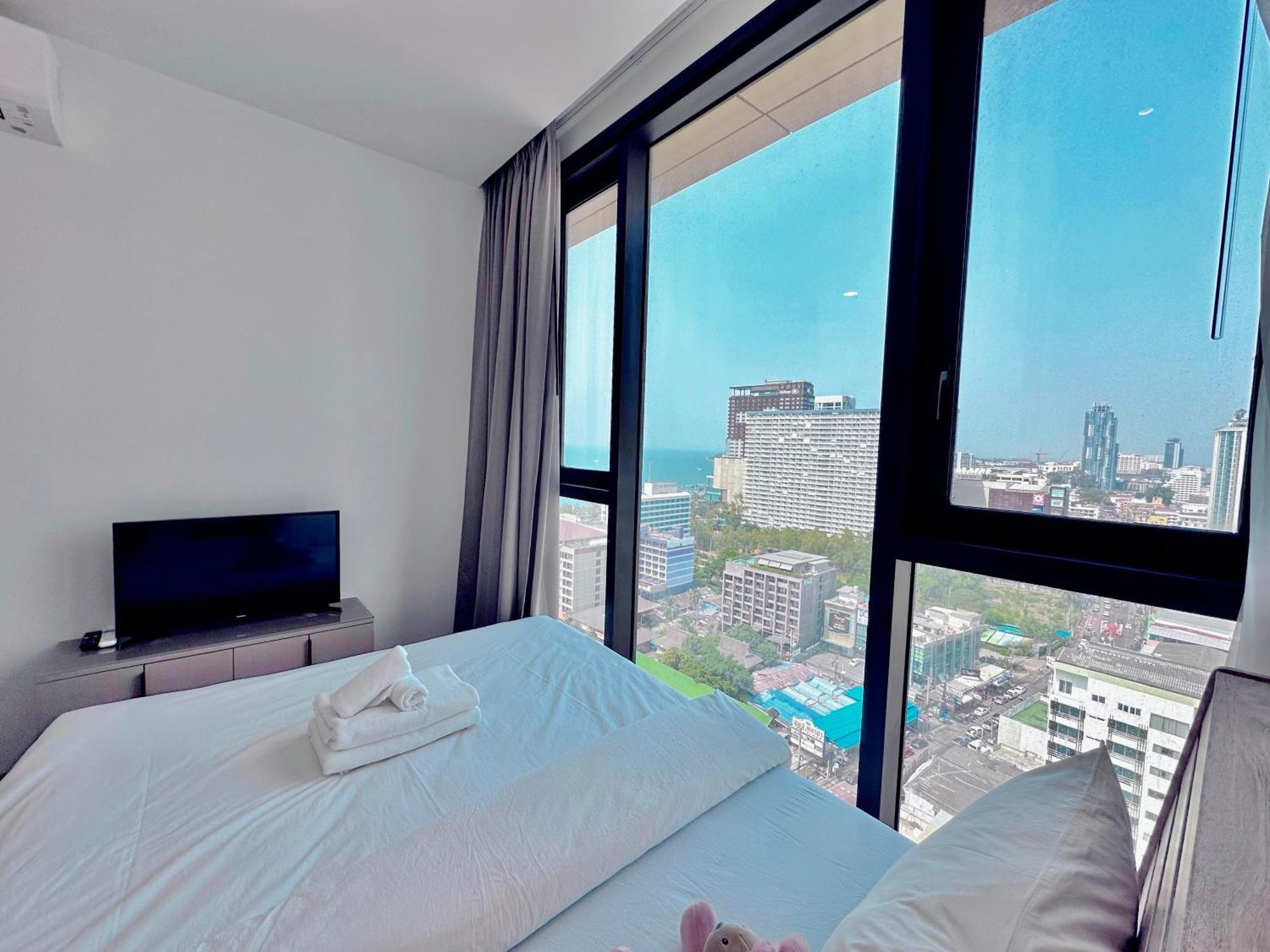 The Edge New Apartment Pattaya