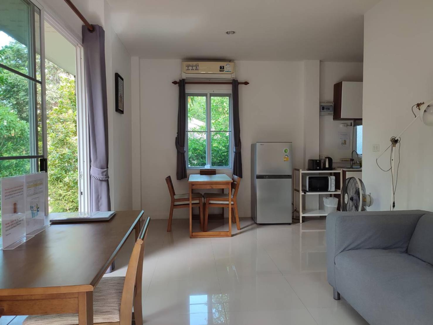 Phangan Akuna 3* Srithanu