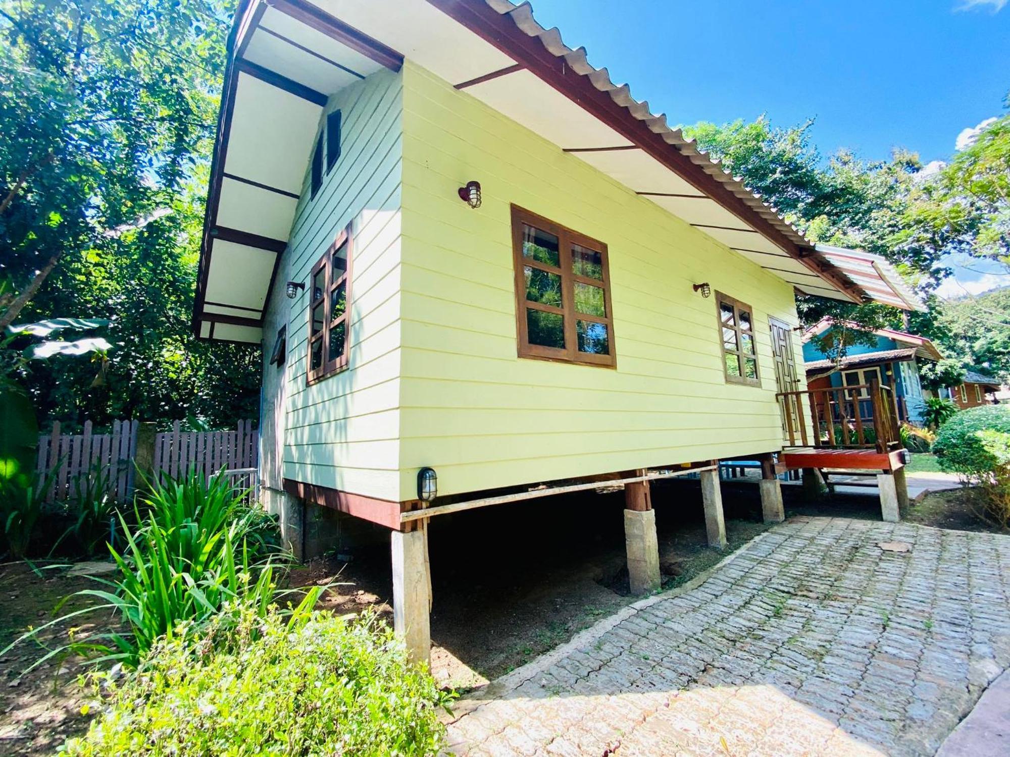 At Chiang Dao, Pooch Lovers Resort