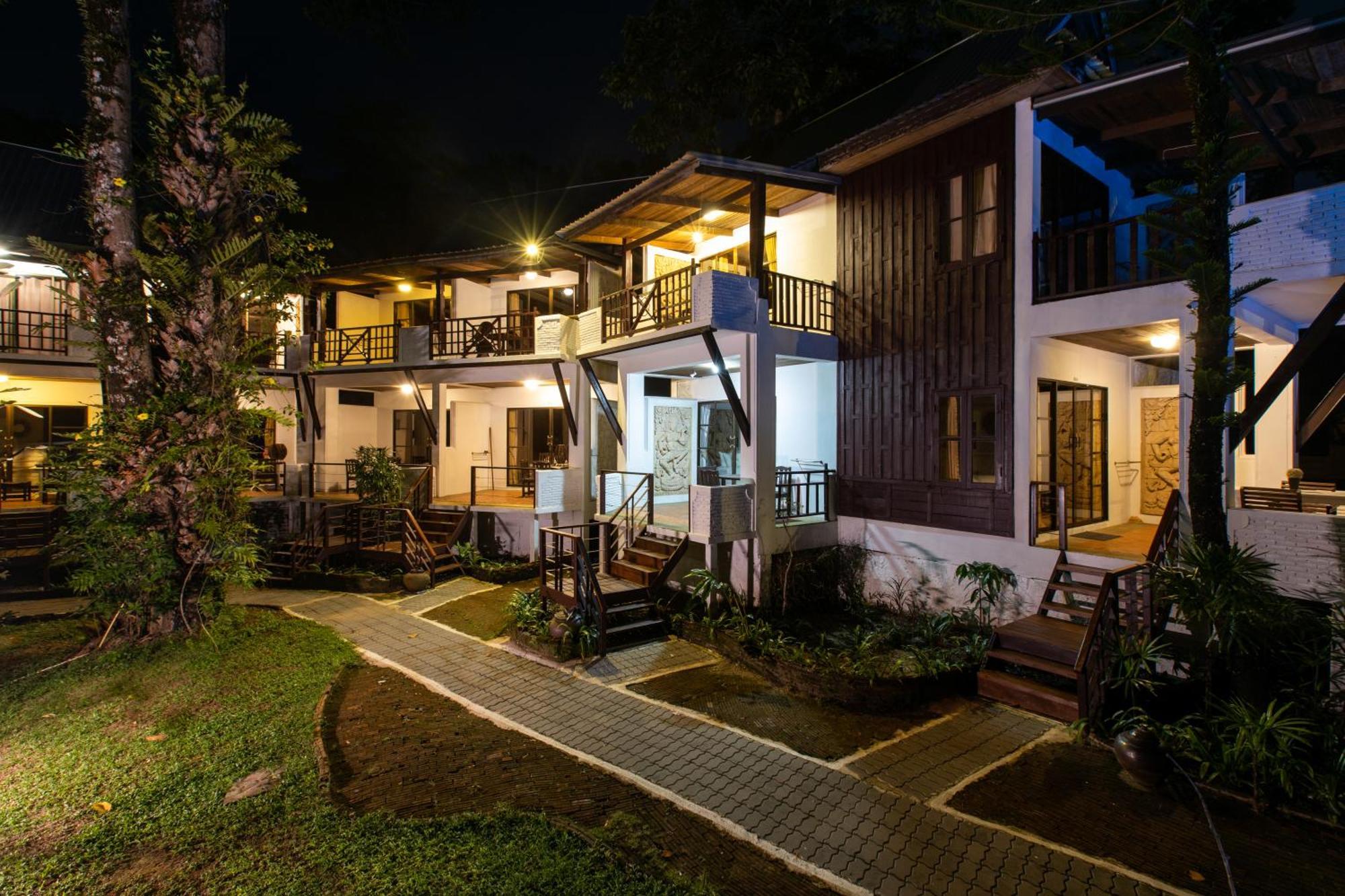 Baansook Resort