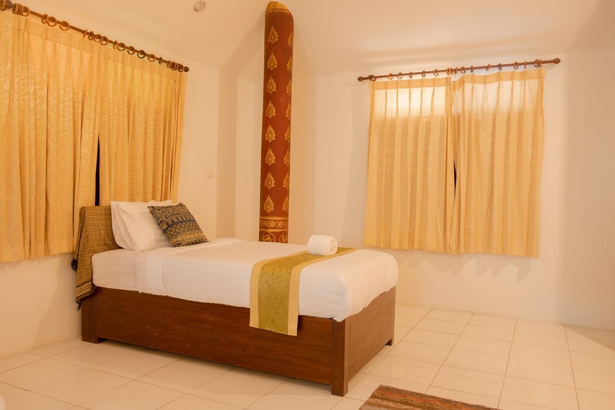 Baan Tawai Lanna Resort Hang Dong