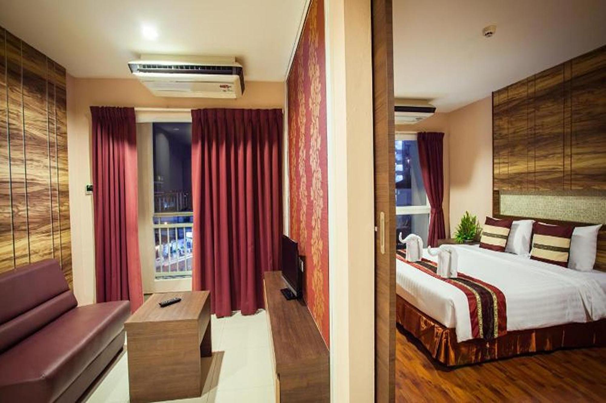 Hotel Eastiny & Nong Prue