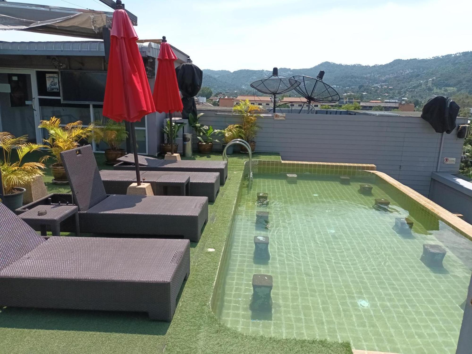 Cheeky Monkey's Samui Hotel 3*