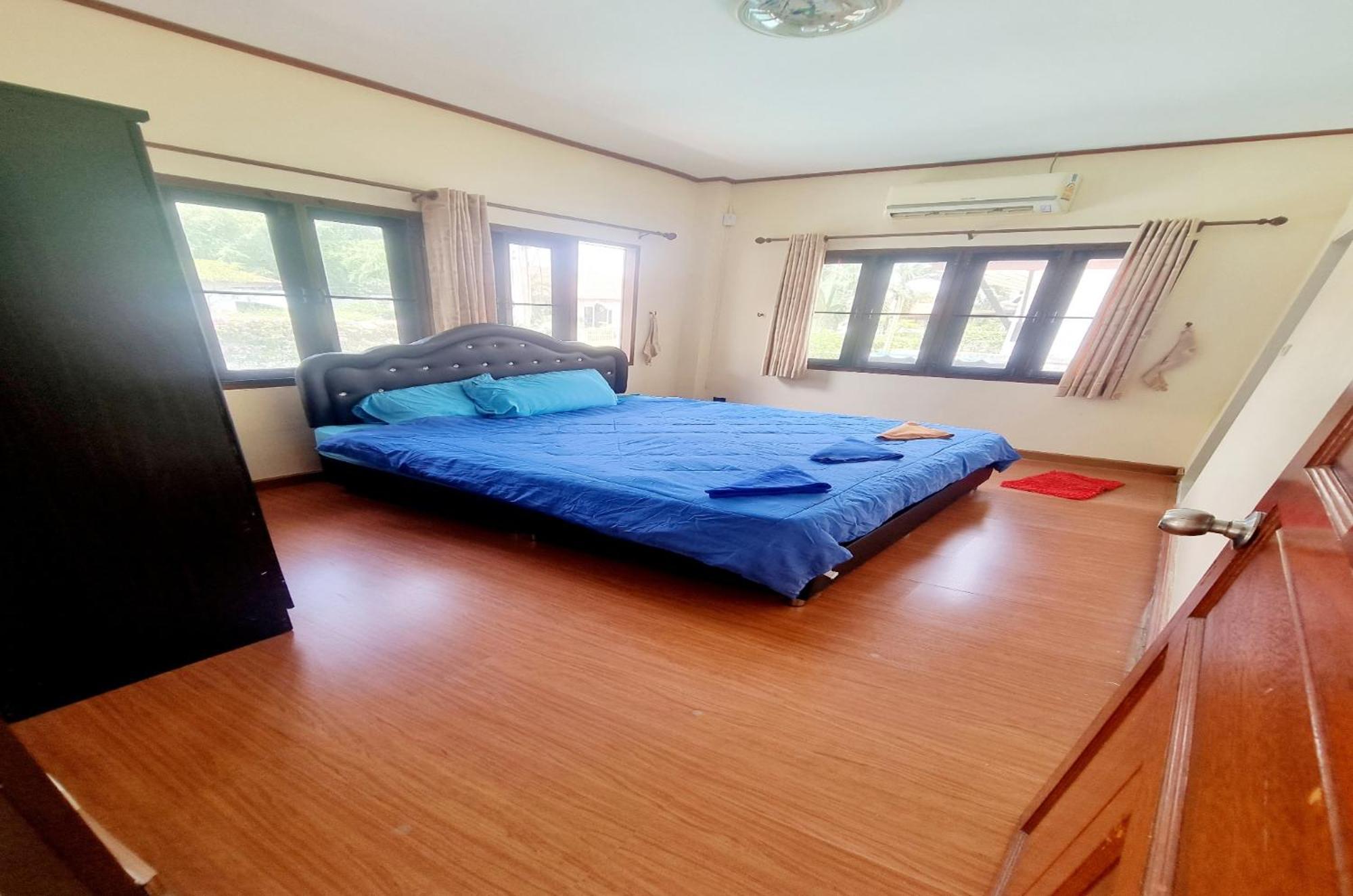 Mae Rampung House Pool Holiday home *