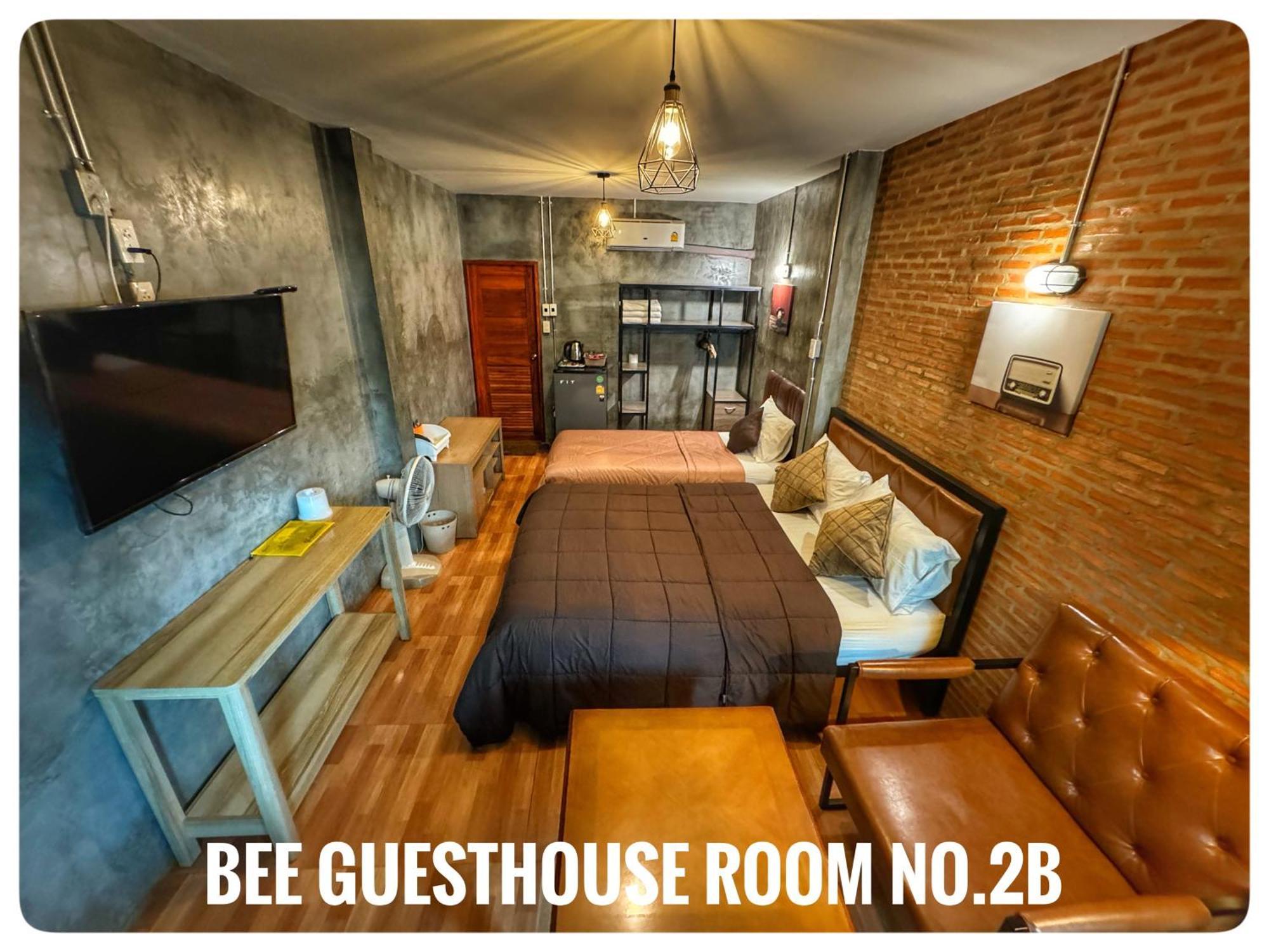 Guest house The One House Nan
