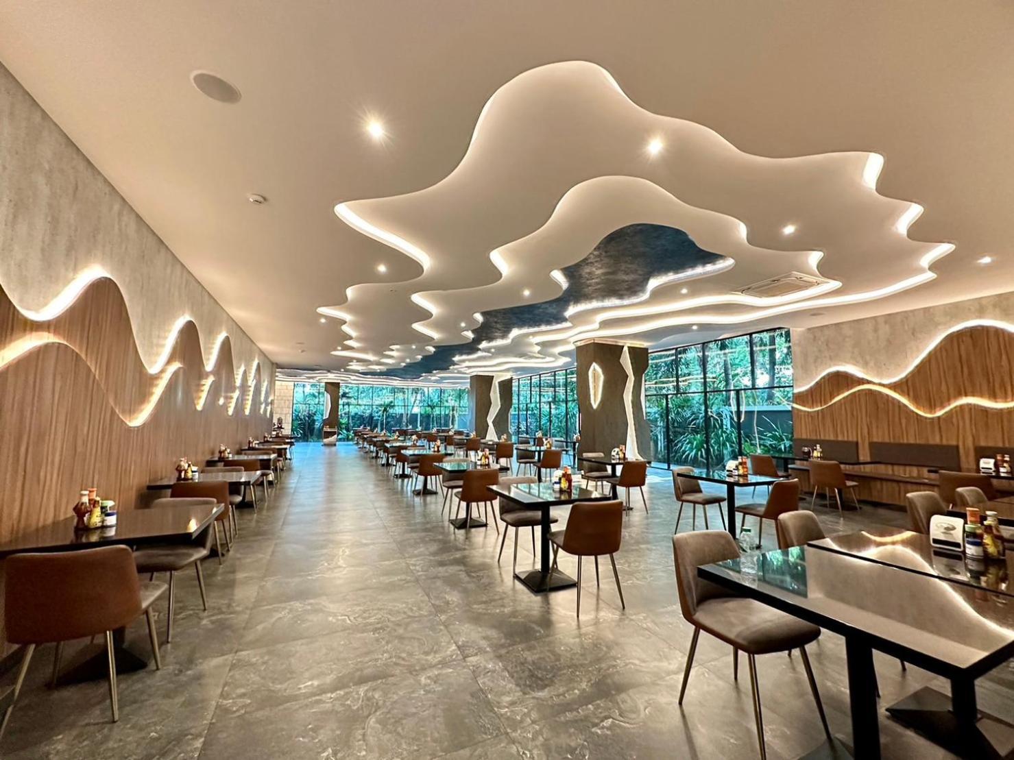 The Tj Hotel 4*