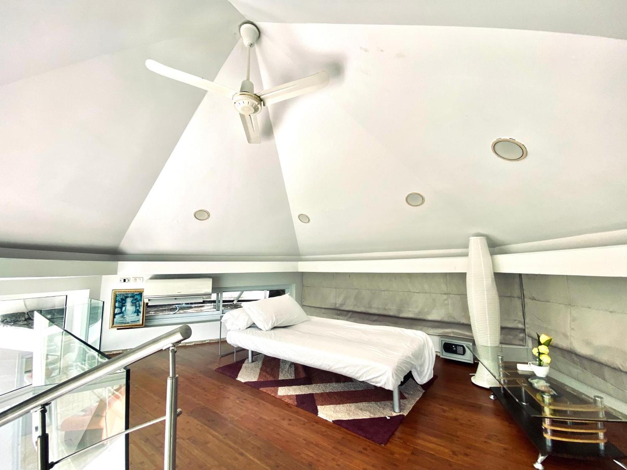 Sunshine Ocean Sea View Villa *