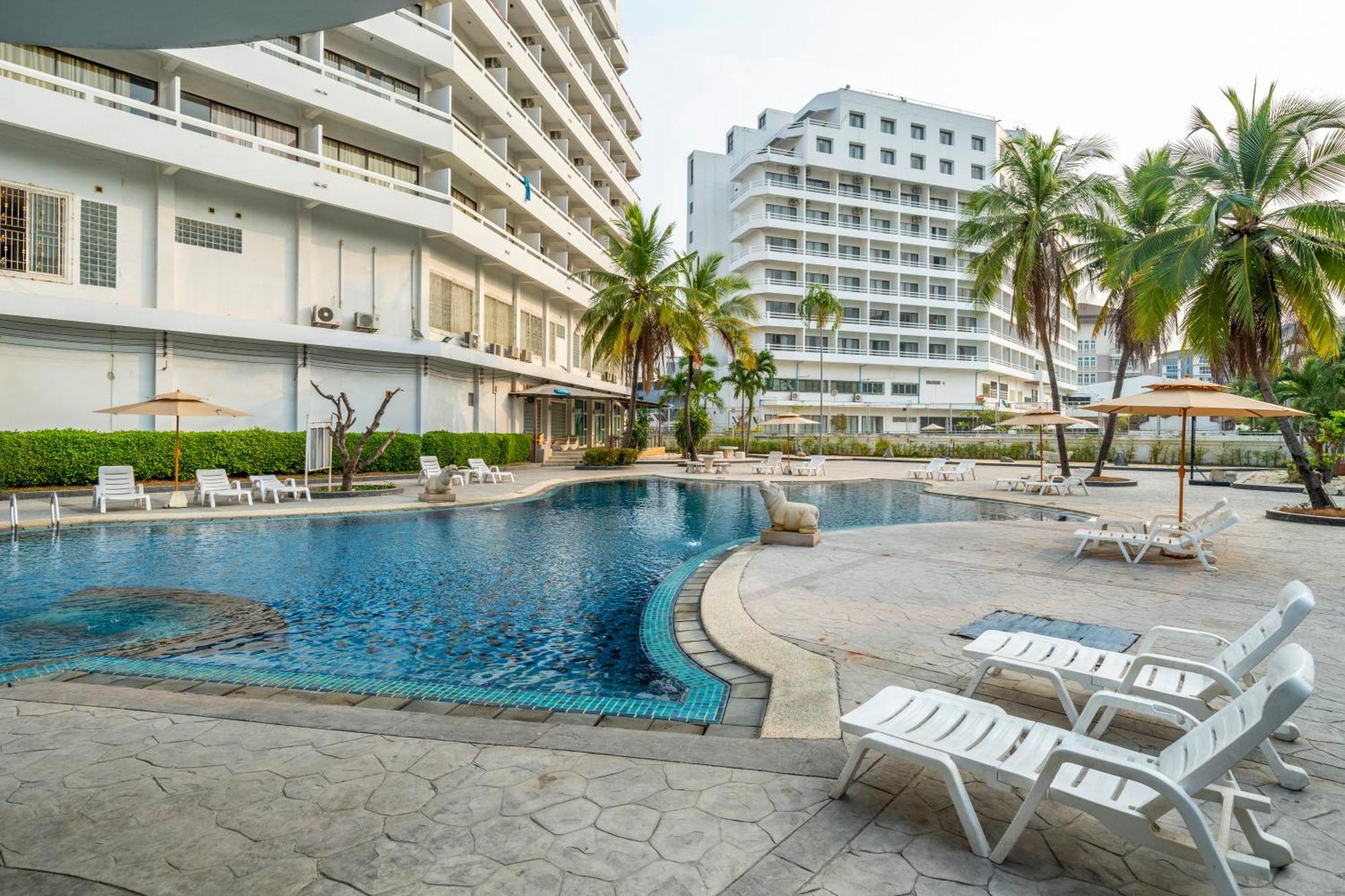 Welcome Plaza Hotel