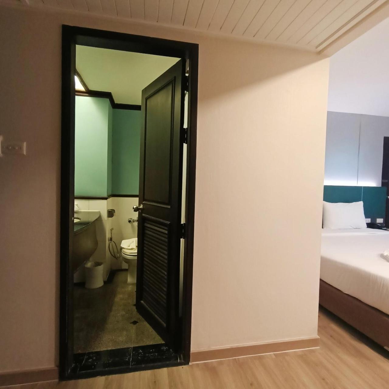 Mayflower Grande Phitsanulok