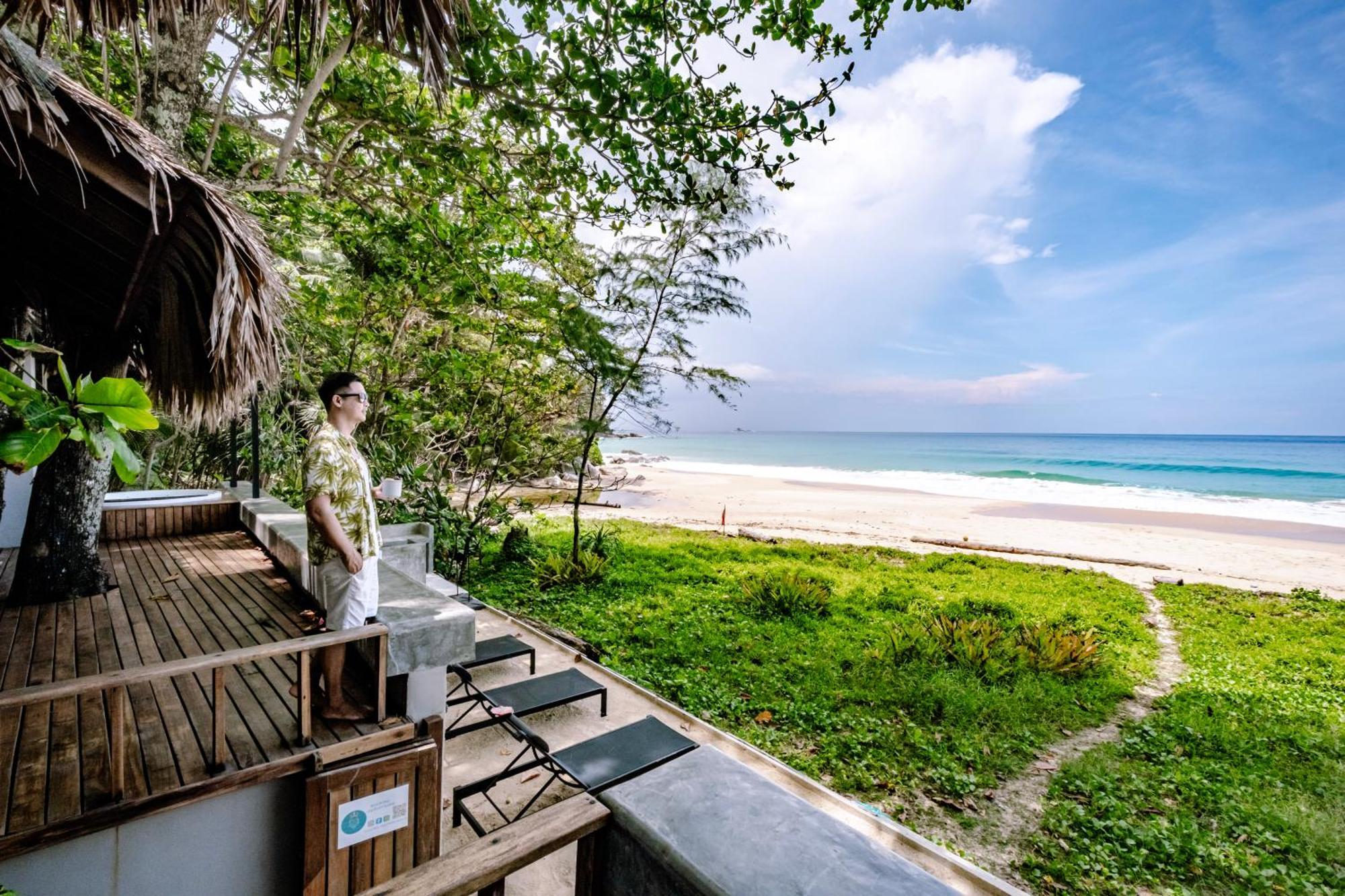 Sealord Beachfront Resort Praia de Nai Thon