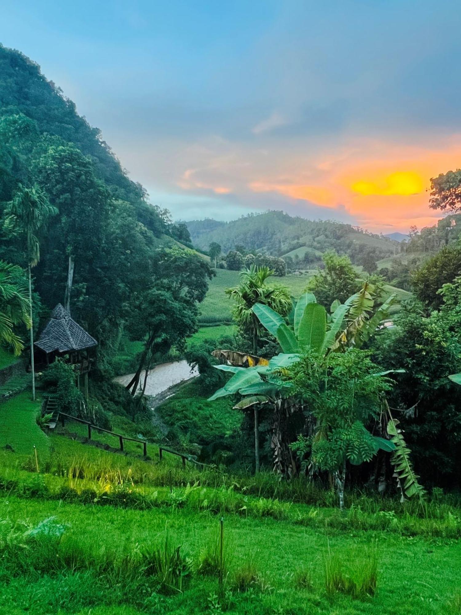 Kanlaya's Eyrie, Luxury