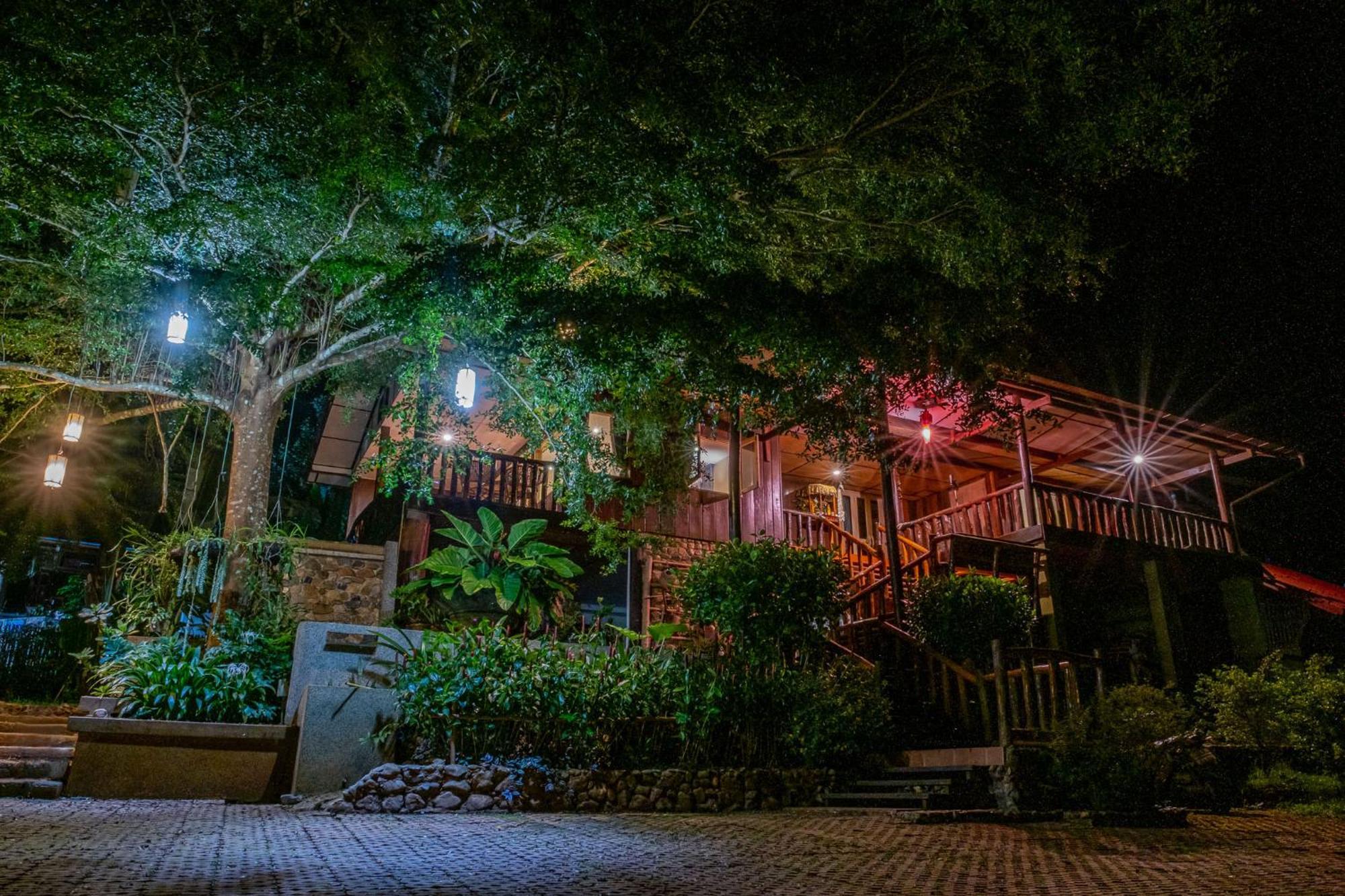 Kanlaya's Eyrie, Luxury Homestay Pang Mapha