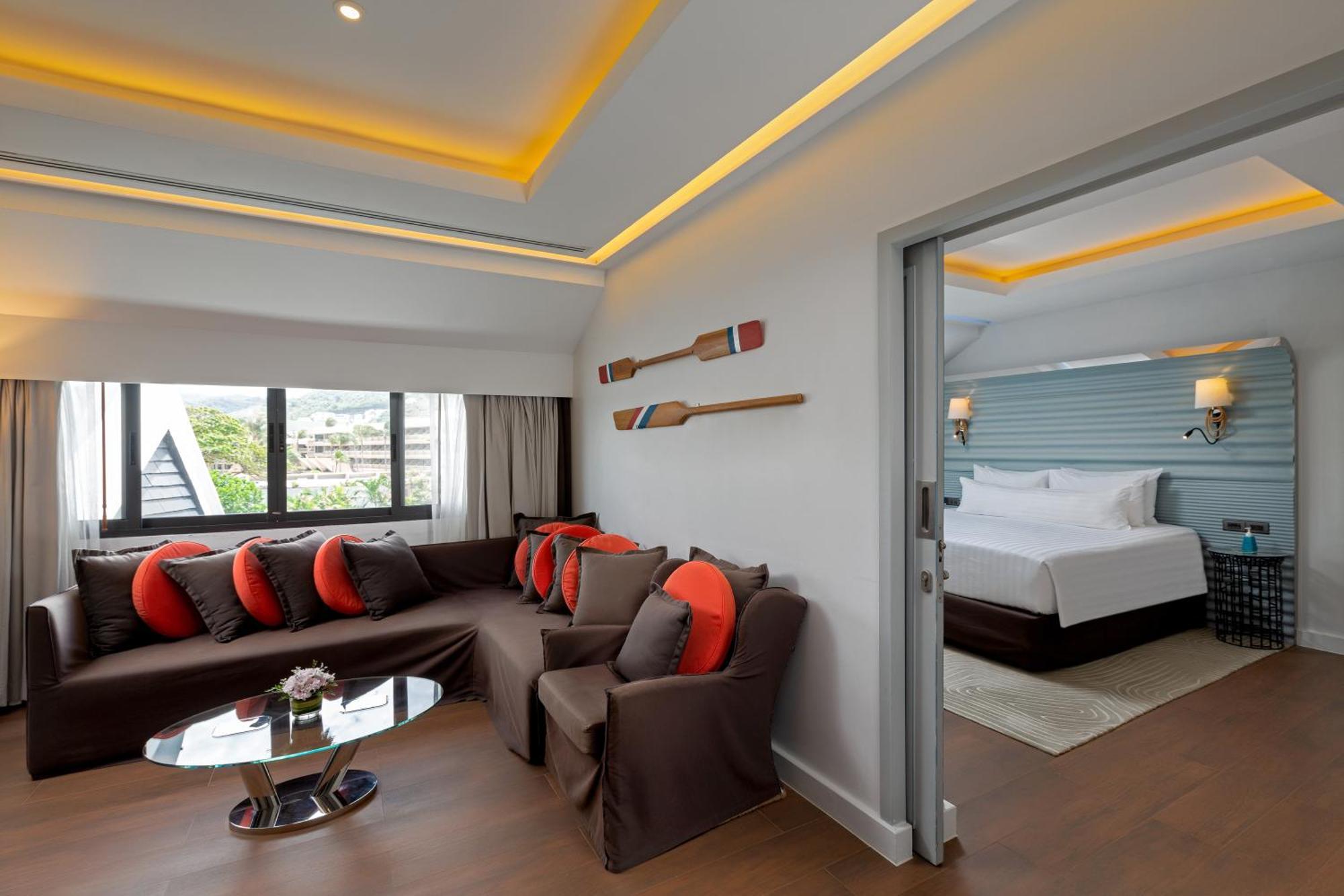 The Boathouse Phuket-sha Resort
