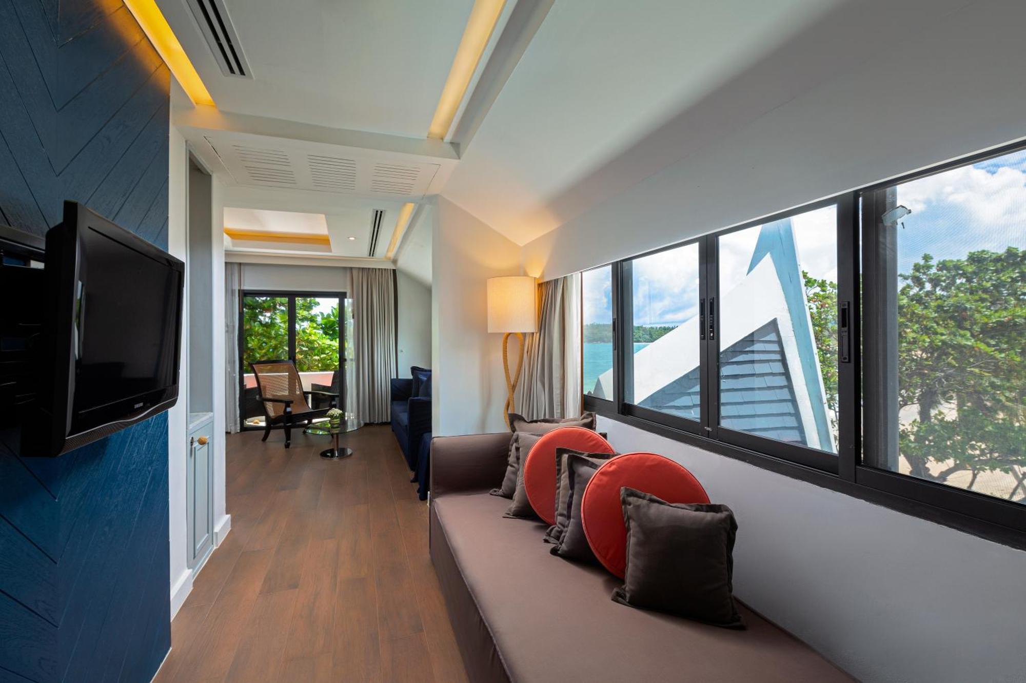 The Boathouse Phuket-sha Resort