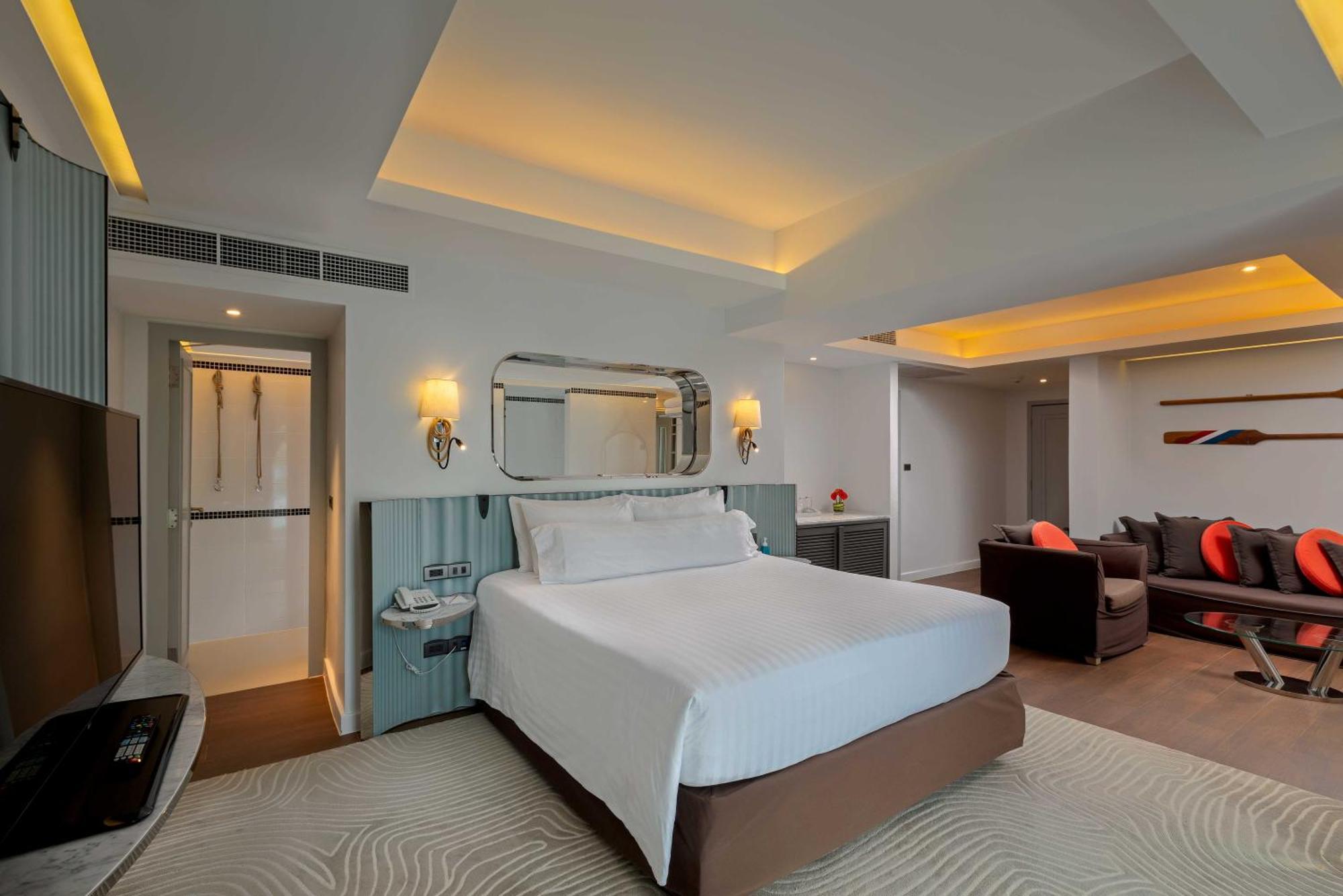 The Boathouse Phuket-sha Resort 4*