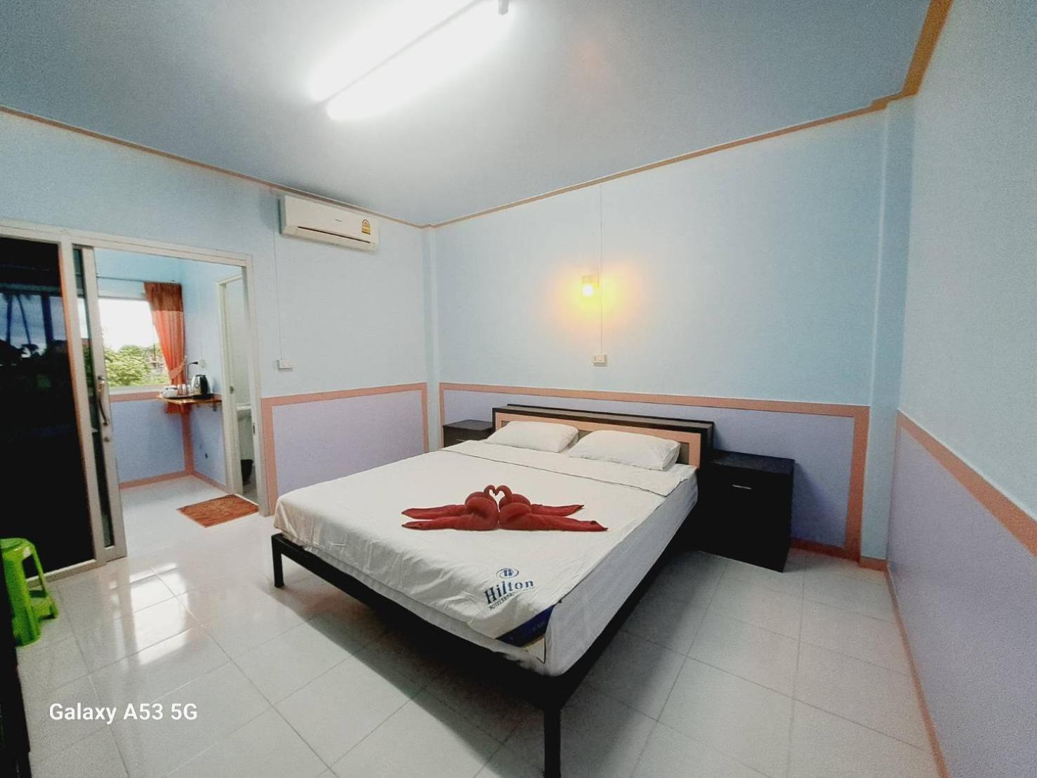 Hotel Peace Lanta 3*