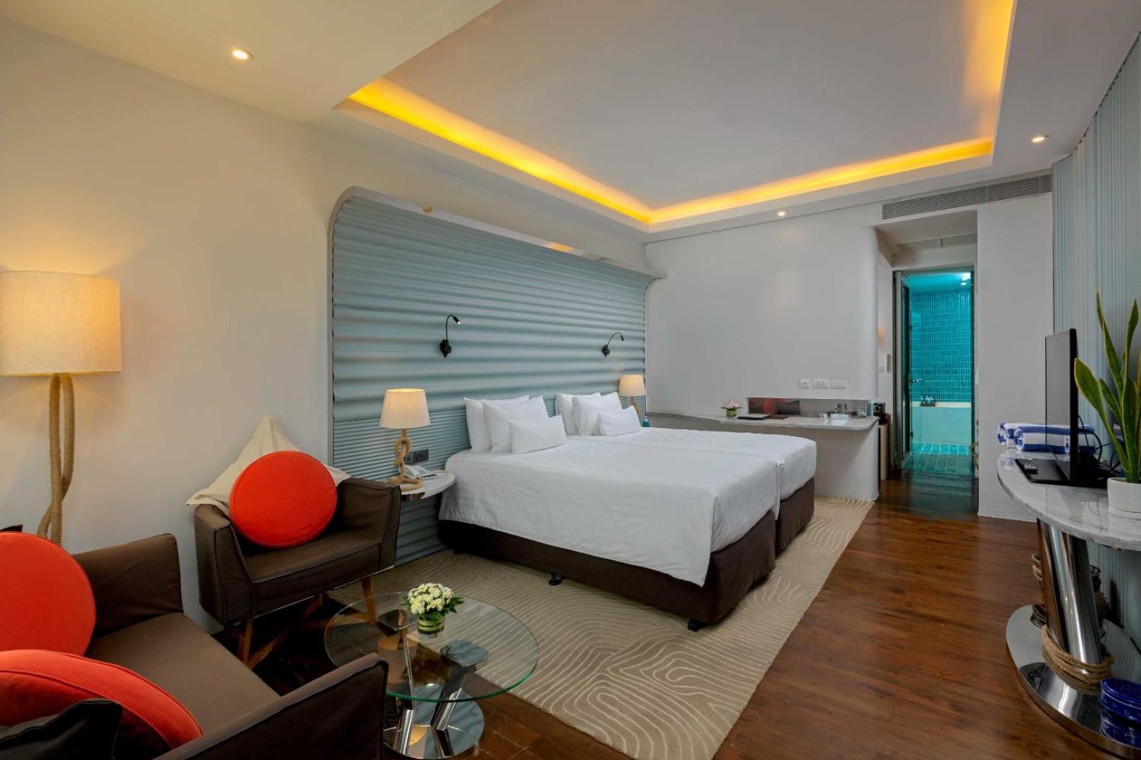 The Boathouse Phuket-sha 4*